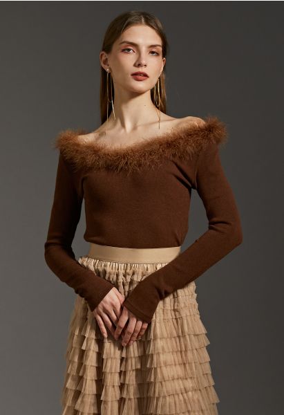 Light Feather Off-Shoulder Knit Crop Top in Brown