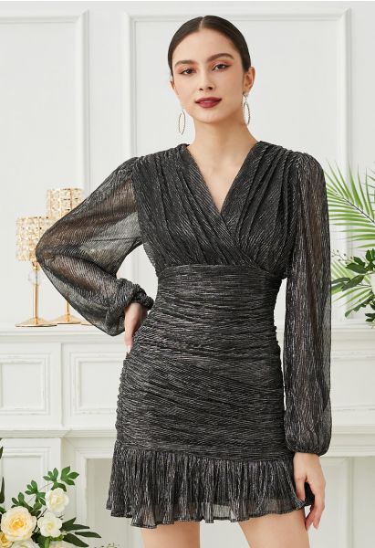 Elegant Sparkle Ruched Mesh Cocktail Dress in Black