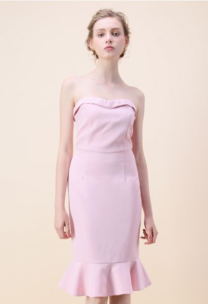 Simple Sophistication Strapless Body-Con Dress باللون الوردي