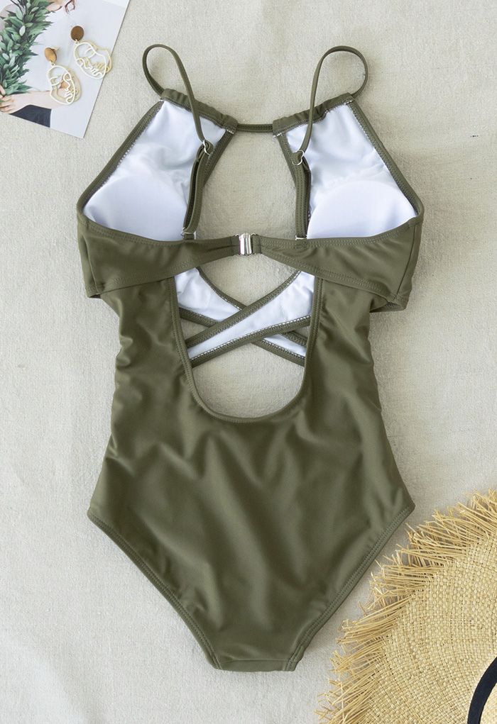 Cross Front Cutout Cami ملابس السباحة باللون الأخضر للجيش