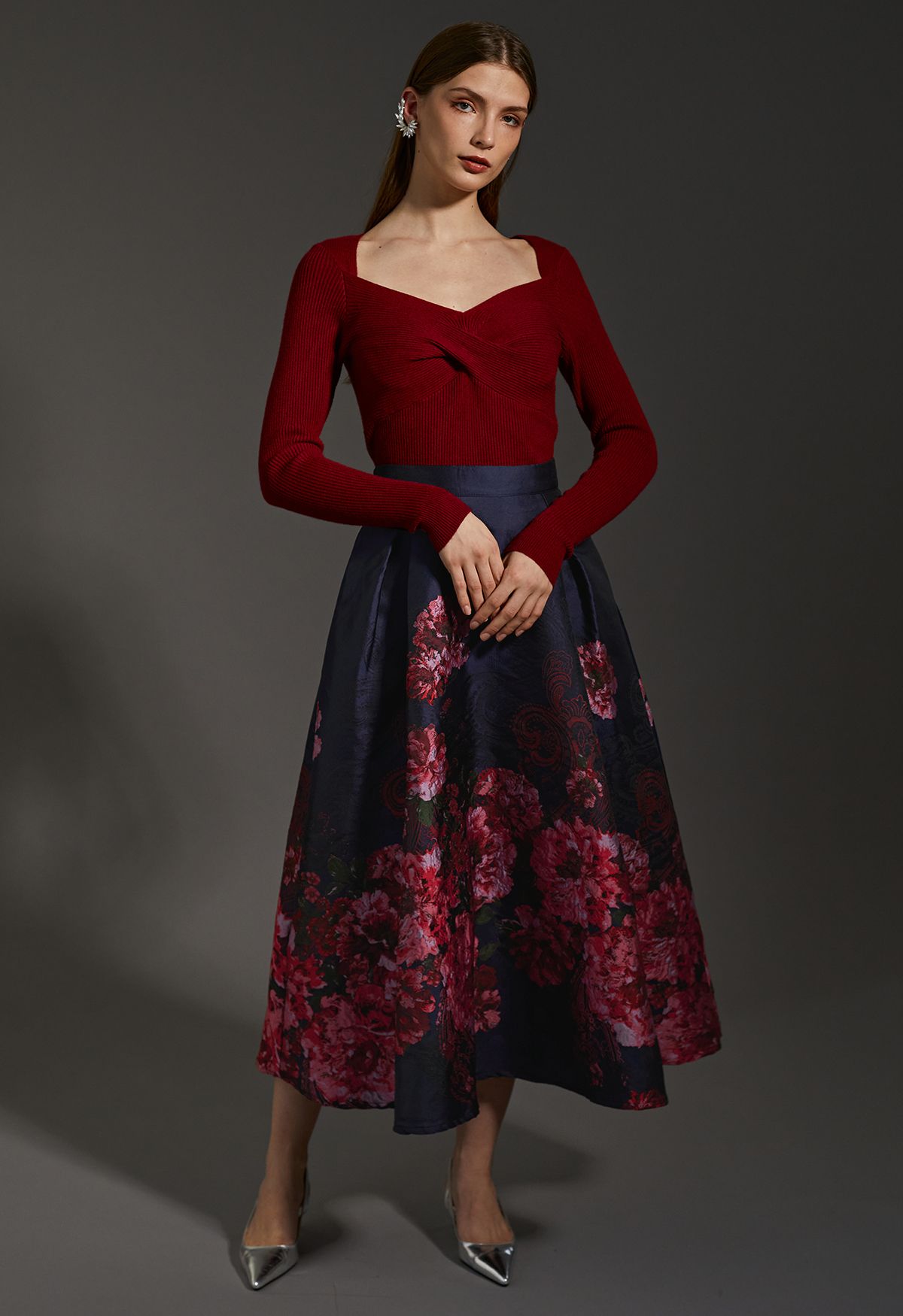 Bewitching Peony Jacquard Flare Skirt in Navy