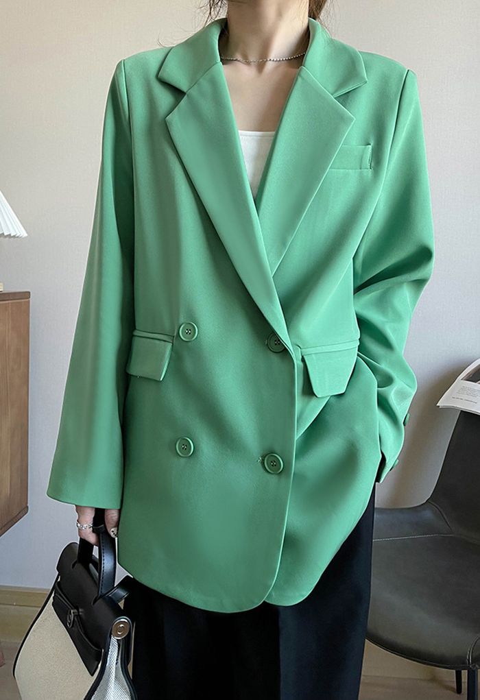 جاكيت بليزر بياقة صدر وجيوب مزدوجة باللون الأخضر
