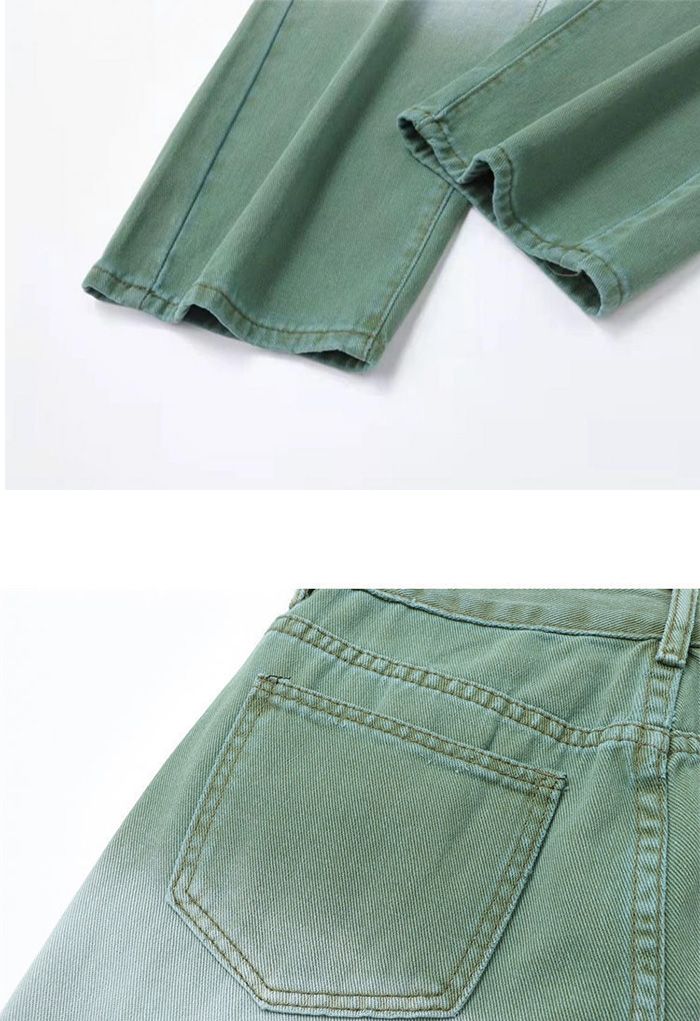 بنطال جينز بقصة مستقيمة باللون الأخضر