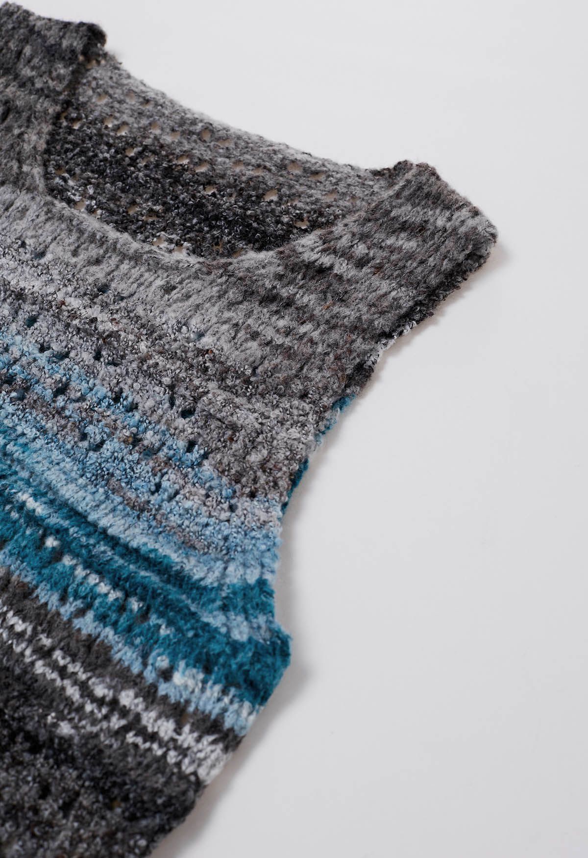 Multicolor Stripes Hollow Out Knit Vest in Blue
