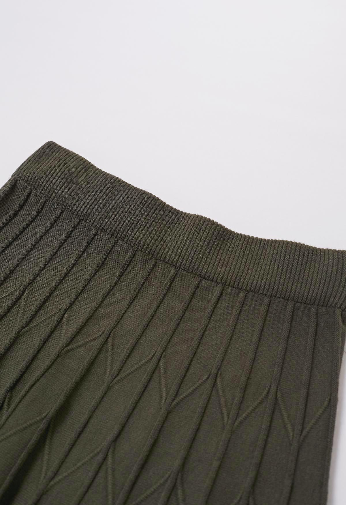 Zigzag Pleated Knit Skirt in Army Green