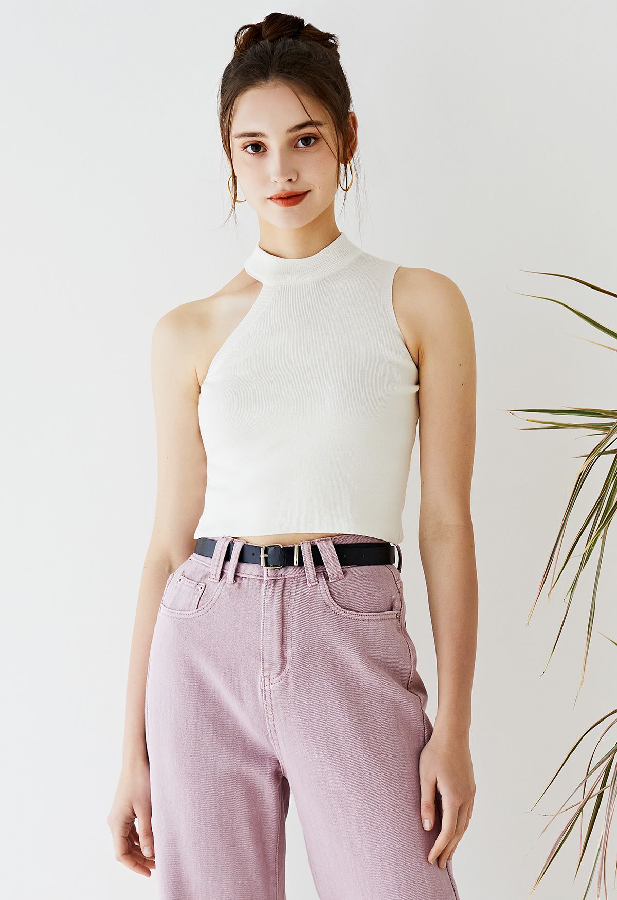 Asymmetric Halter Neck Knit Crop Top in White