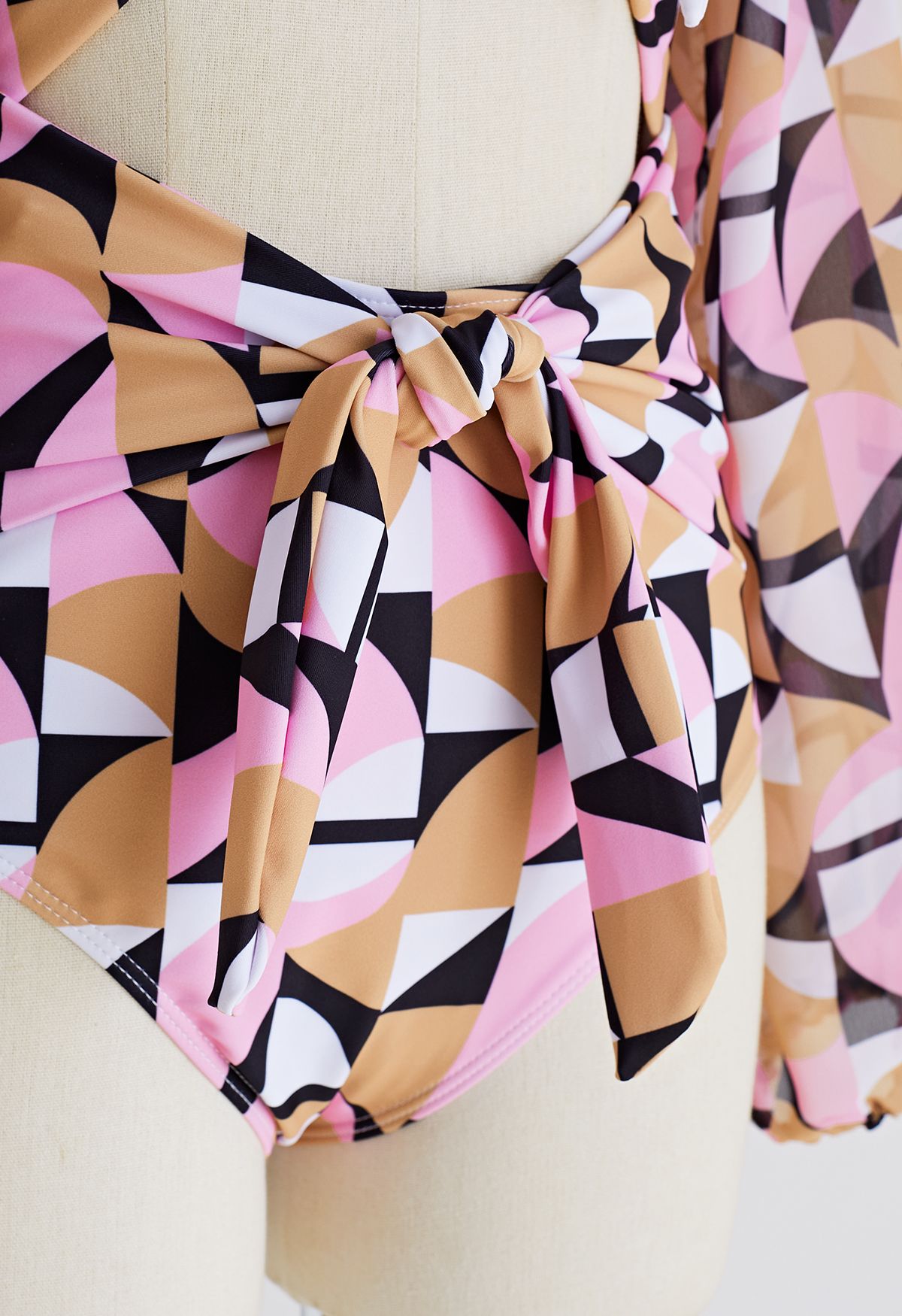 Geometric Pattern Twisted Front Cutout Swimsuit in Pink