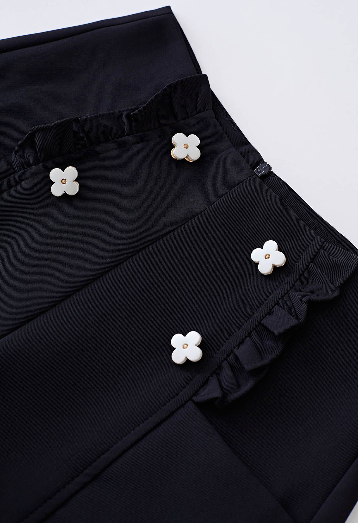Adorable Flower Ruffle Trim Shorts in Black