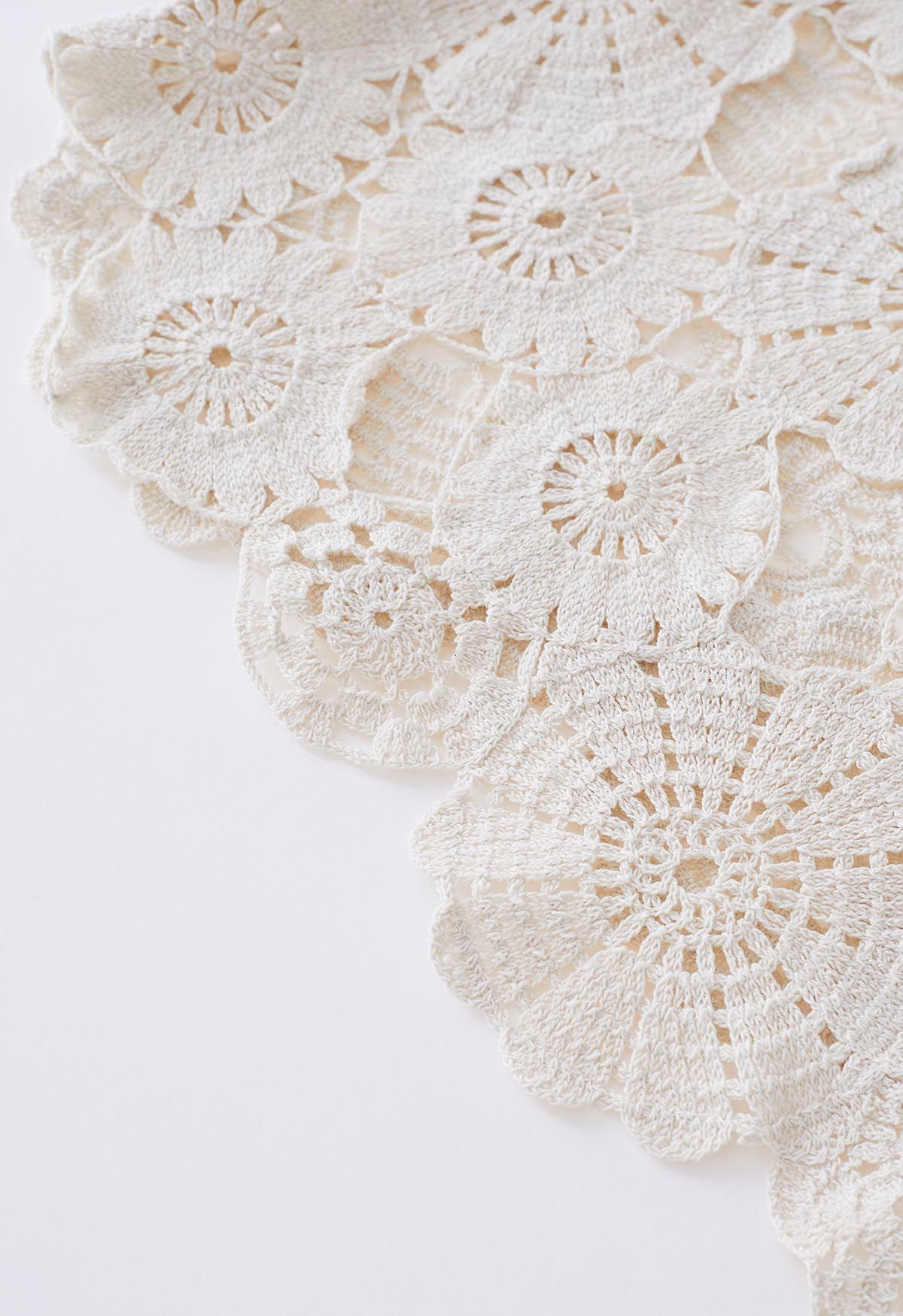 Flower Land Crochet Crop Top in Ivory