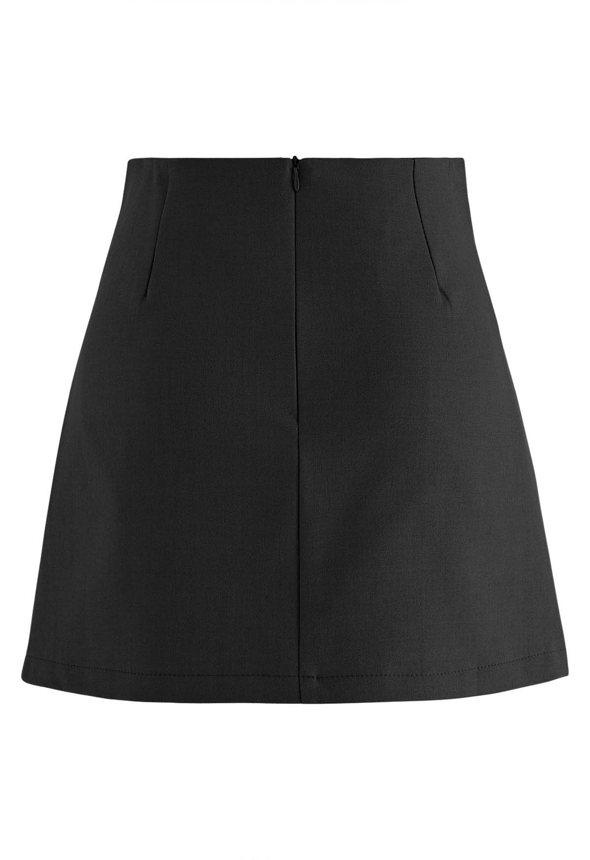 Twin Buttons Pleated Flap Mini Skirt in Black