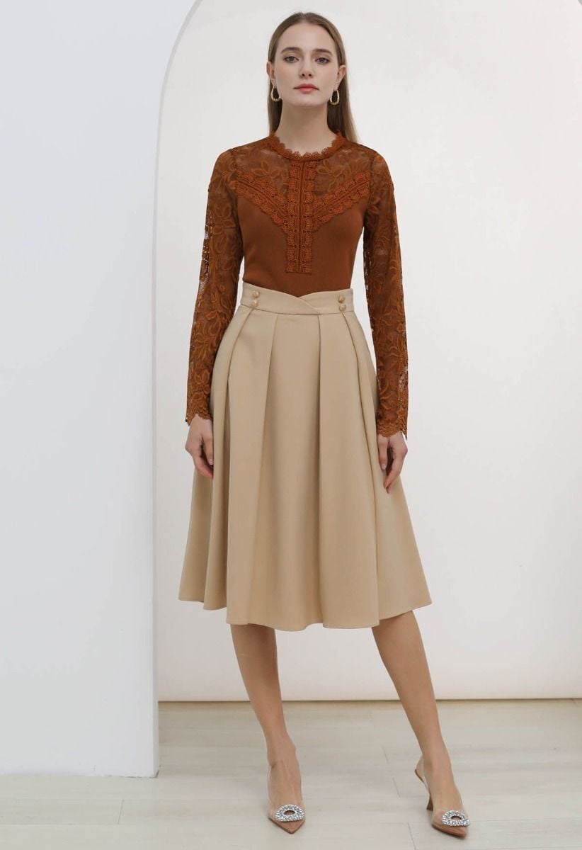 Ethereal Floral Lace Spliced Knit Top in Caramel