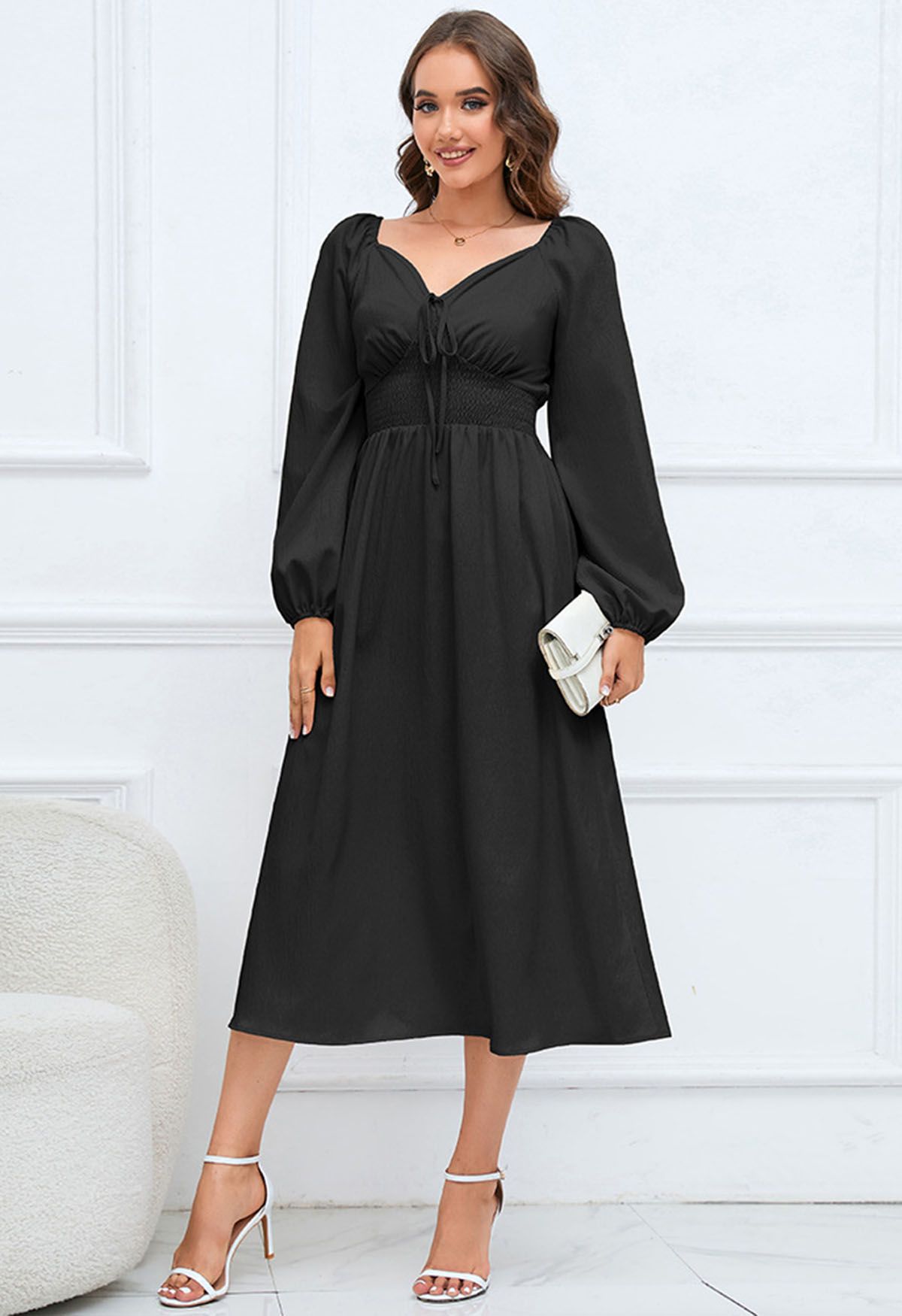 Sweetheart Neck Tie Front Midi Dress in Black