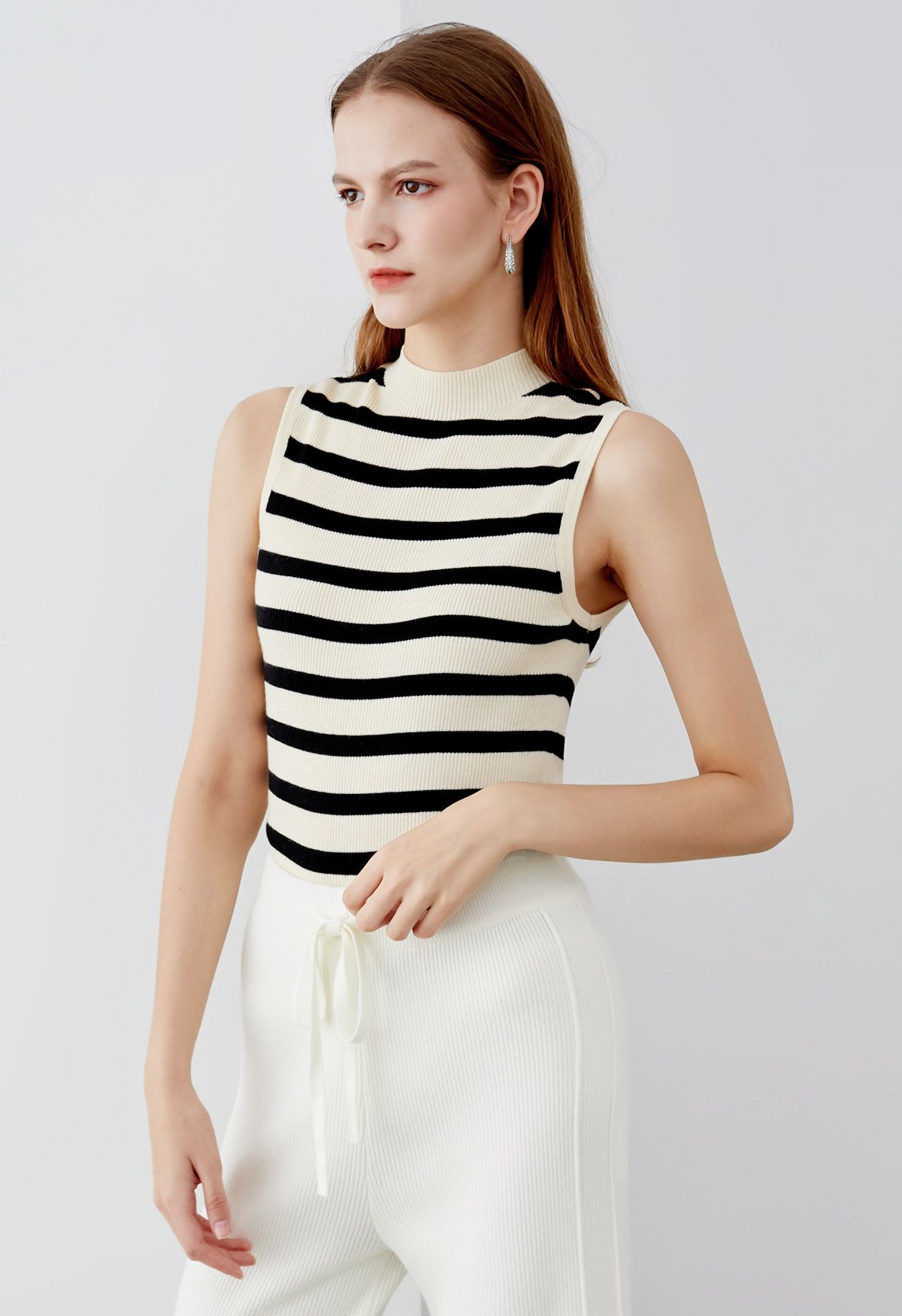 Contrast Stripe Sleeveless Knit Top in Ivory