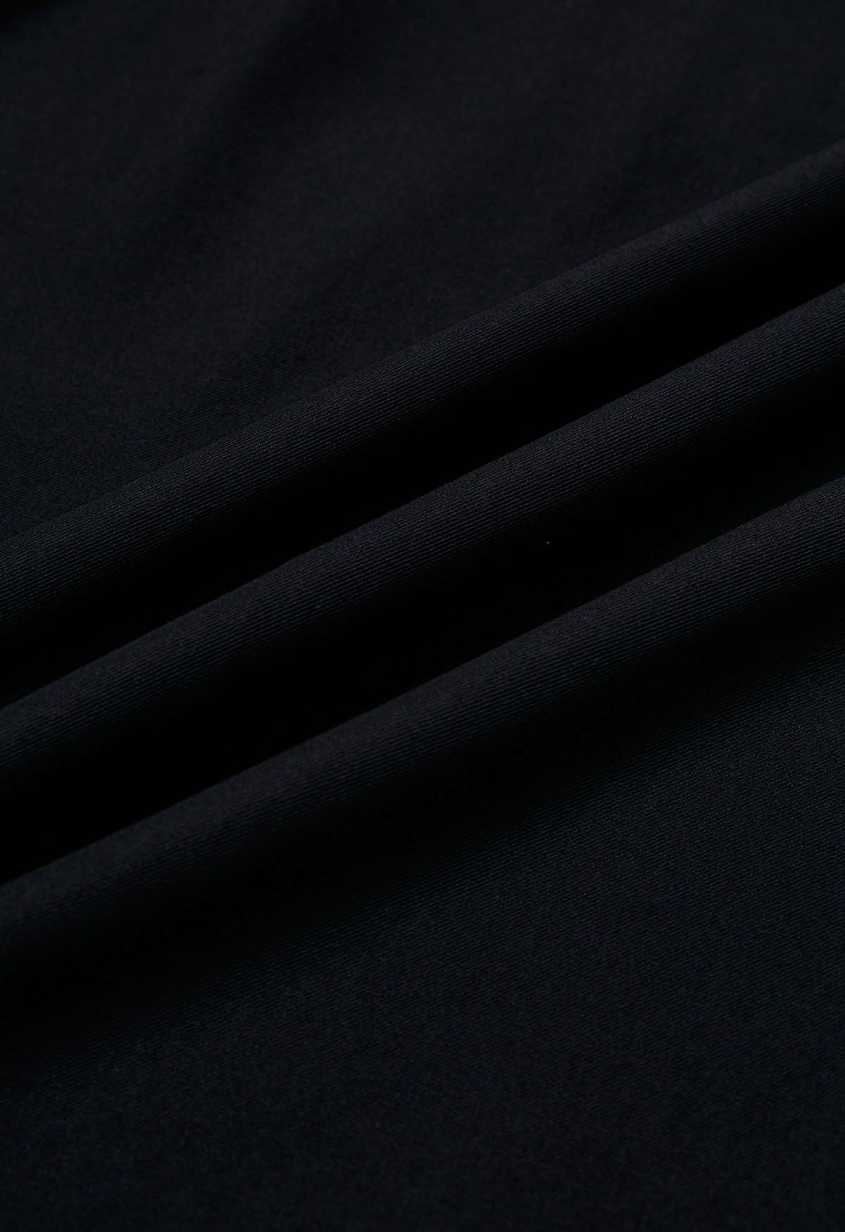 Belt Embellished High Waist Pleated Midi Skirt in Black