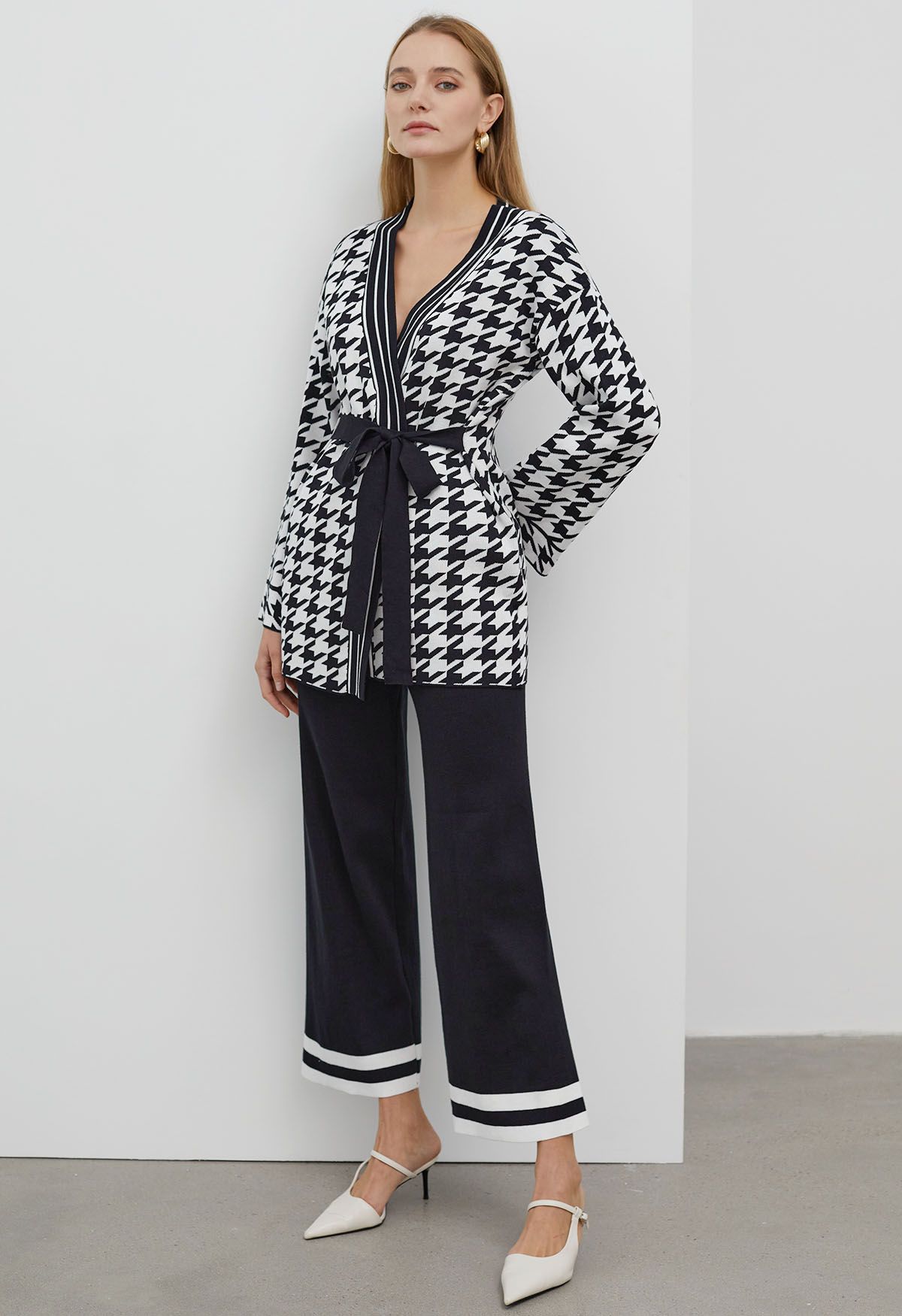 Houndstooth Self-Tie Wrap Knitted Cardigan and Pants Set in Black