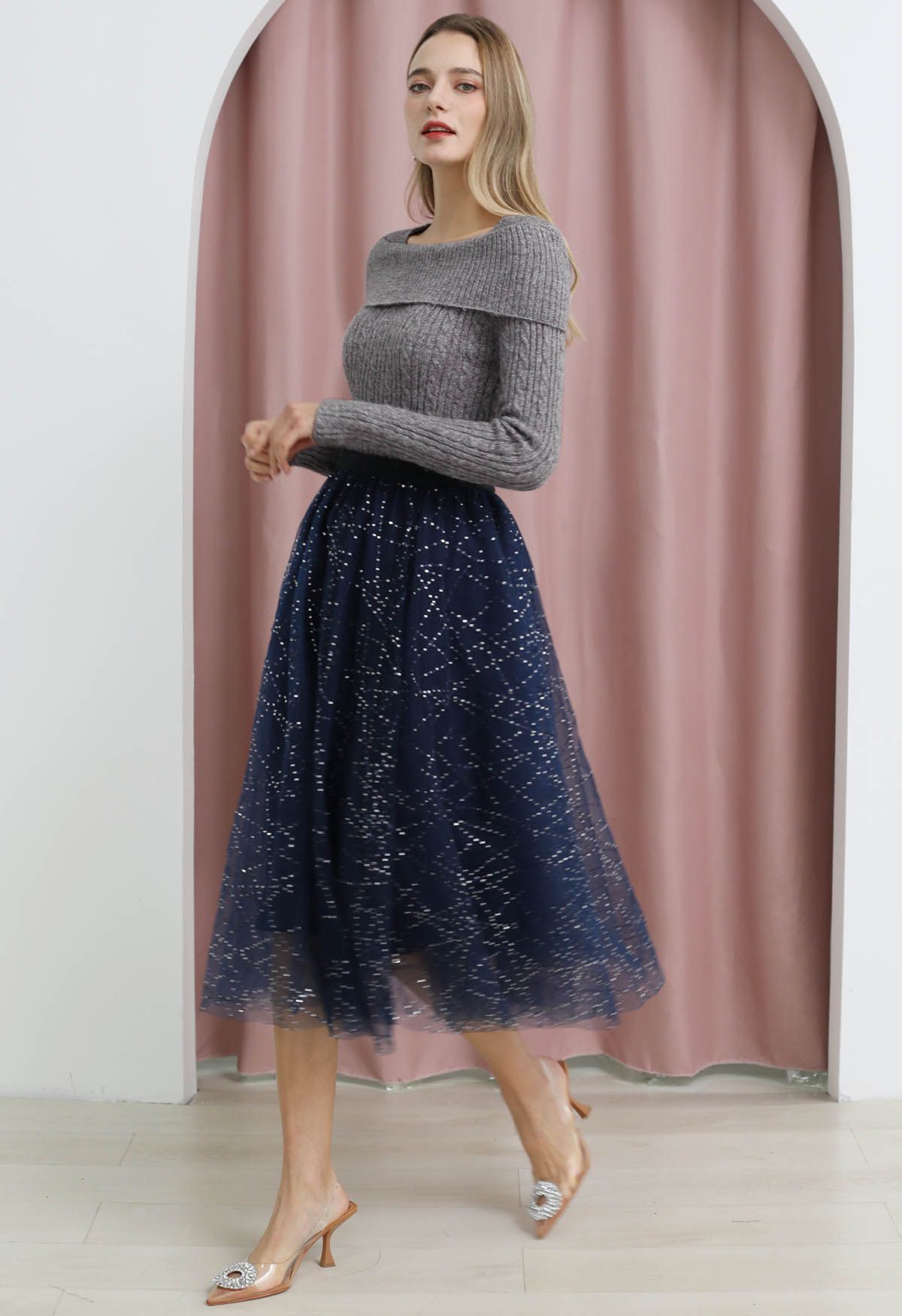 Sequined Embroidery Double-Layered Mesh Tulle Midi Skirt in Navy