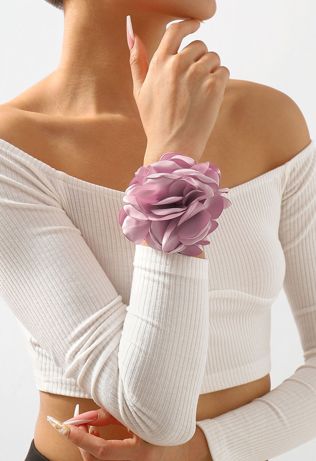 Exaggerated Romantic Rose Bracelet