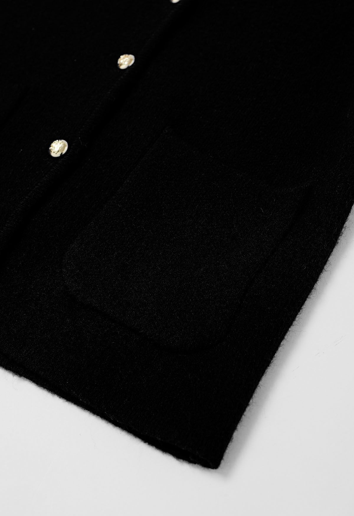 Collarless V-Neck Patch Pockets Coat in Black