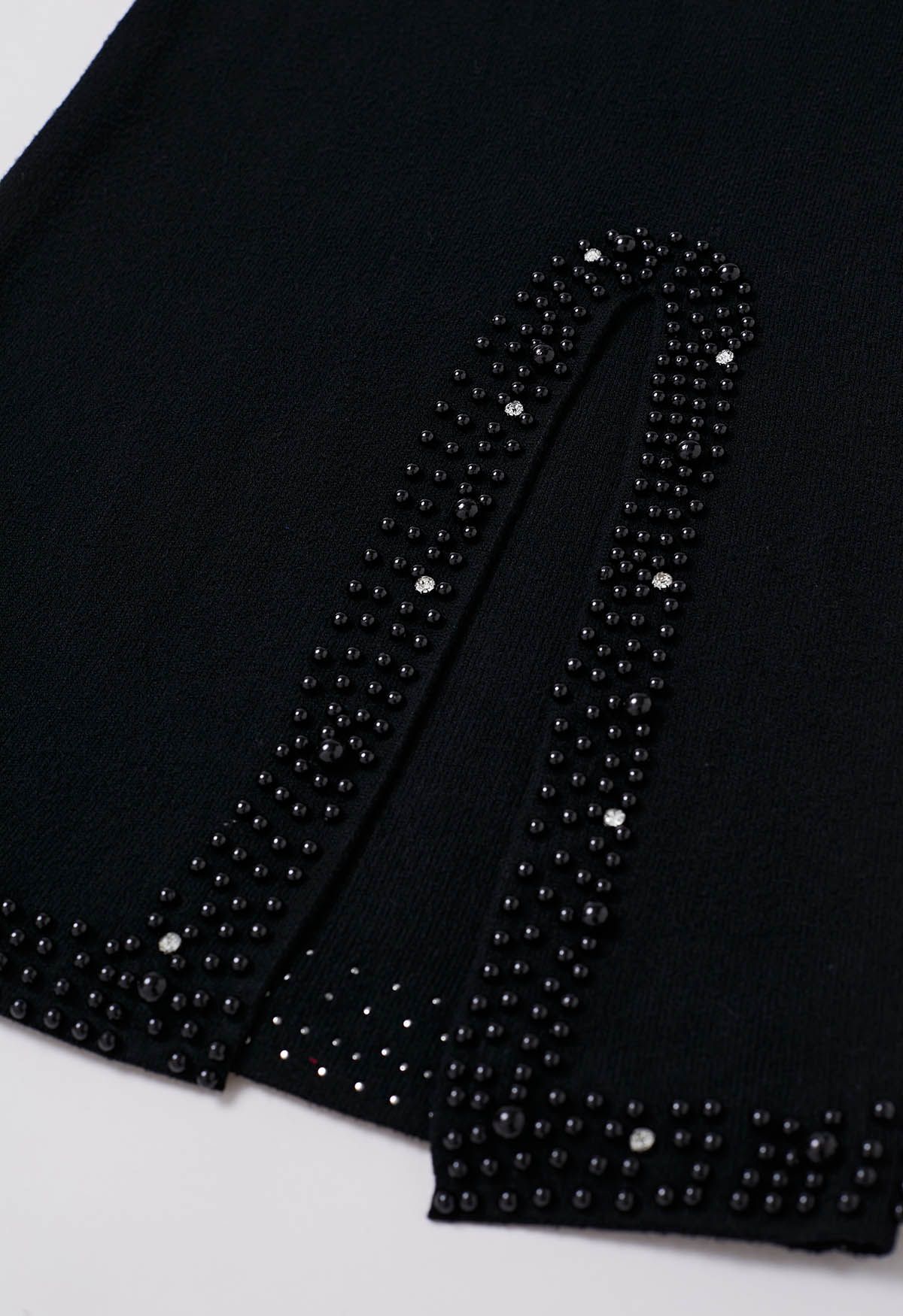 Pearl Embellished Slit Hem Knit Pencil Skirt in Black