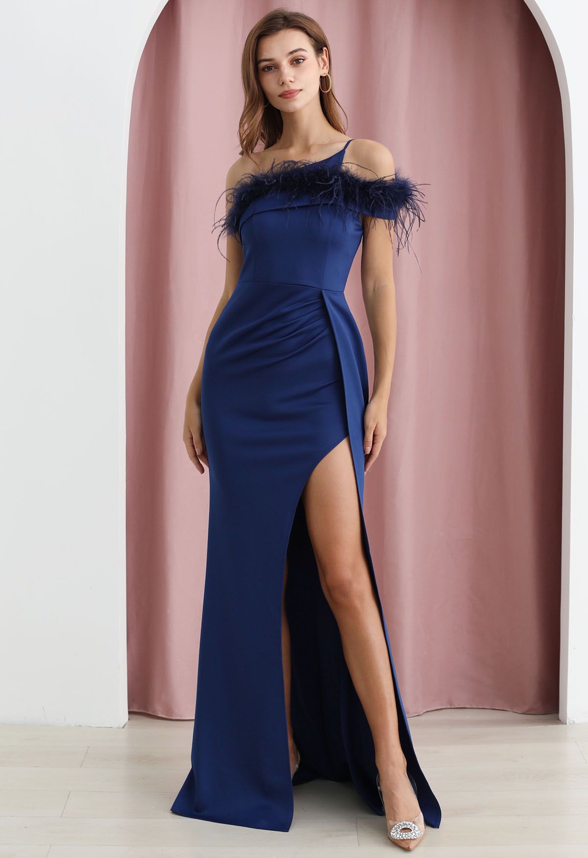 Feather Trim One-Shoulder Slit Mermaid Gown in Navy