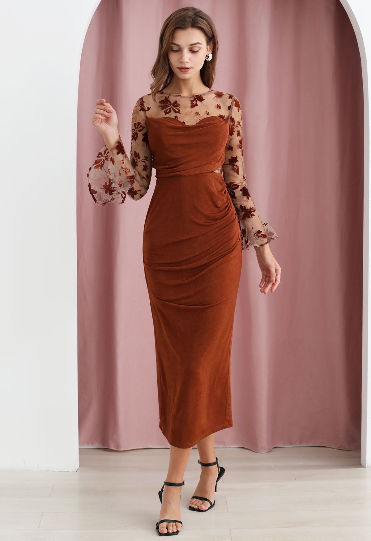 Velvet Floral Mesh Spliced Ruched Bodycon Dress in Pumpkin