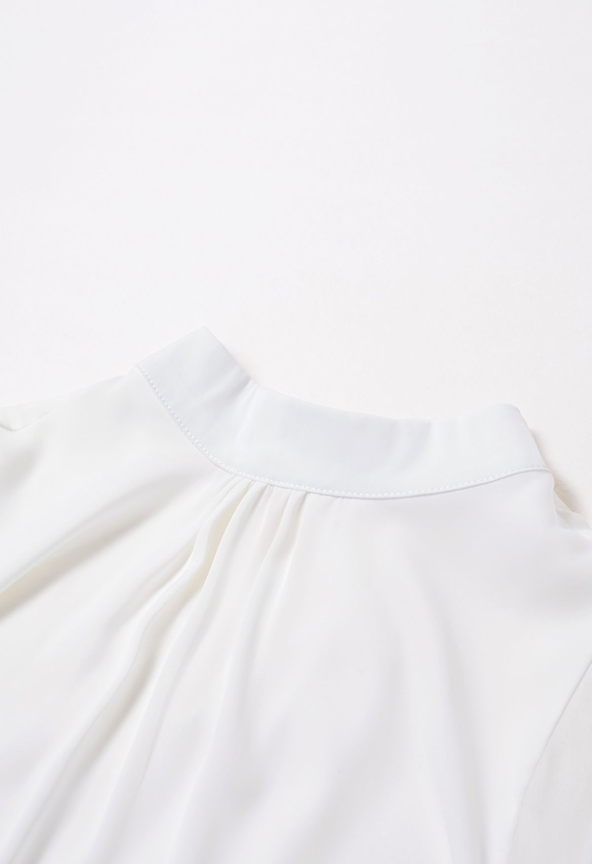 Pearly Bowknot Shiny Organza Spliced Top in White