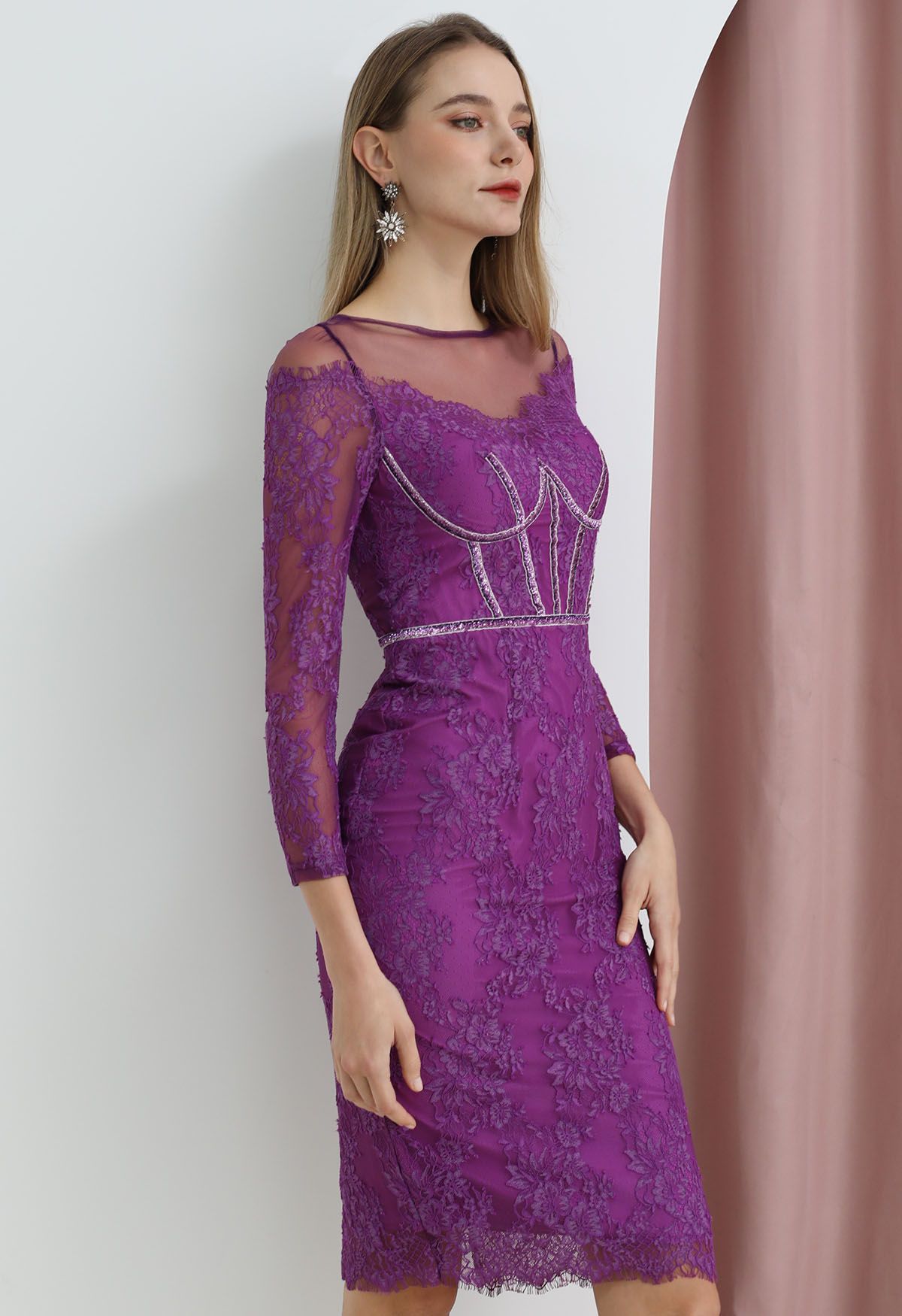 Delicate Violet Lace Bodycon Midi Dress