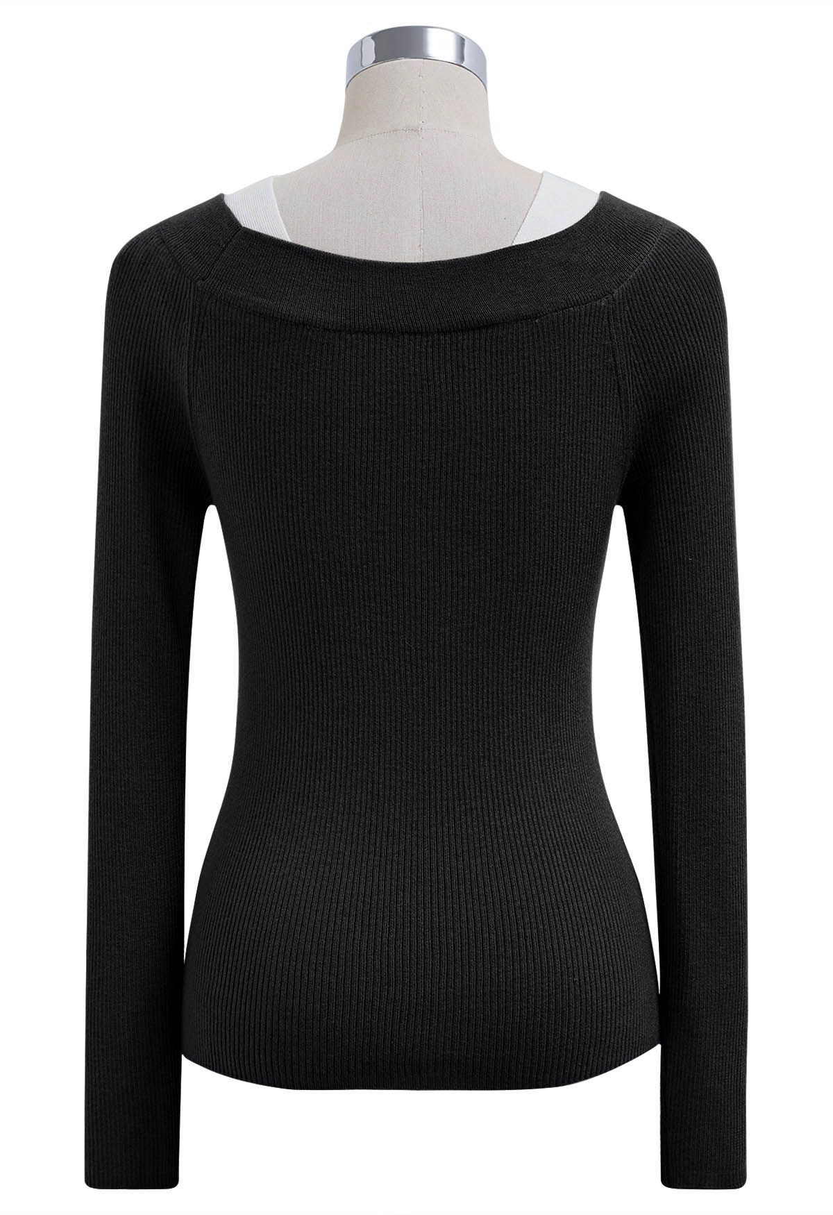 Color Blocked Neckline Knit Top in Black