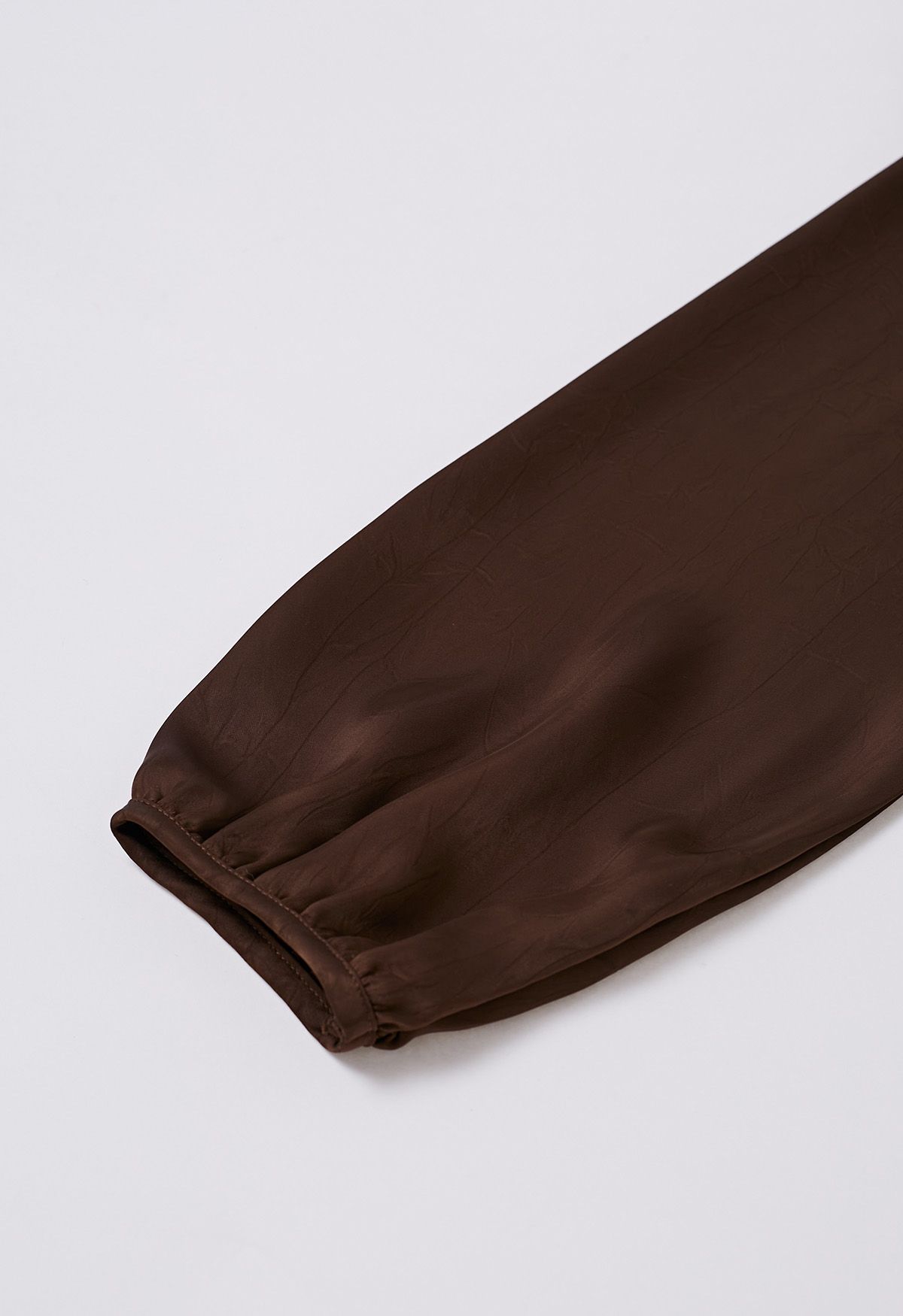 Tie Waist Bubble Sleeve Texture Top in Brown
