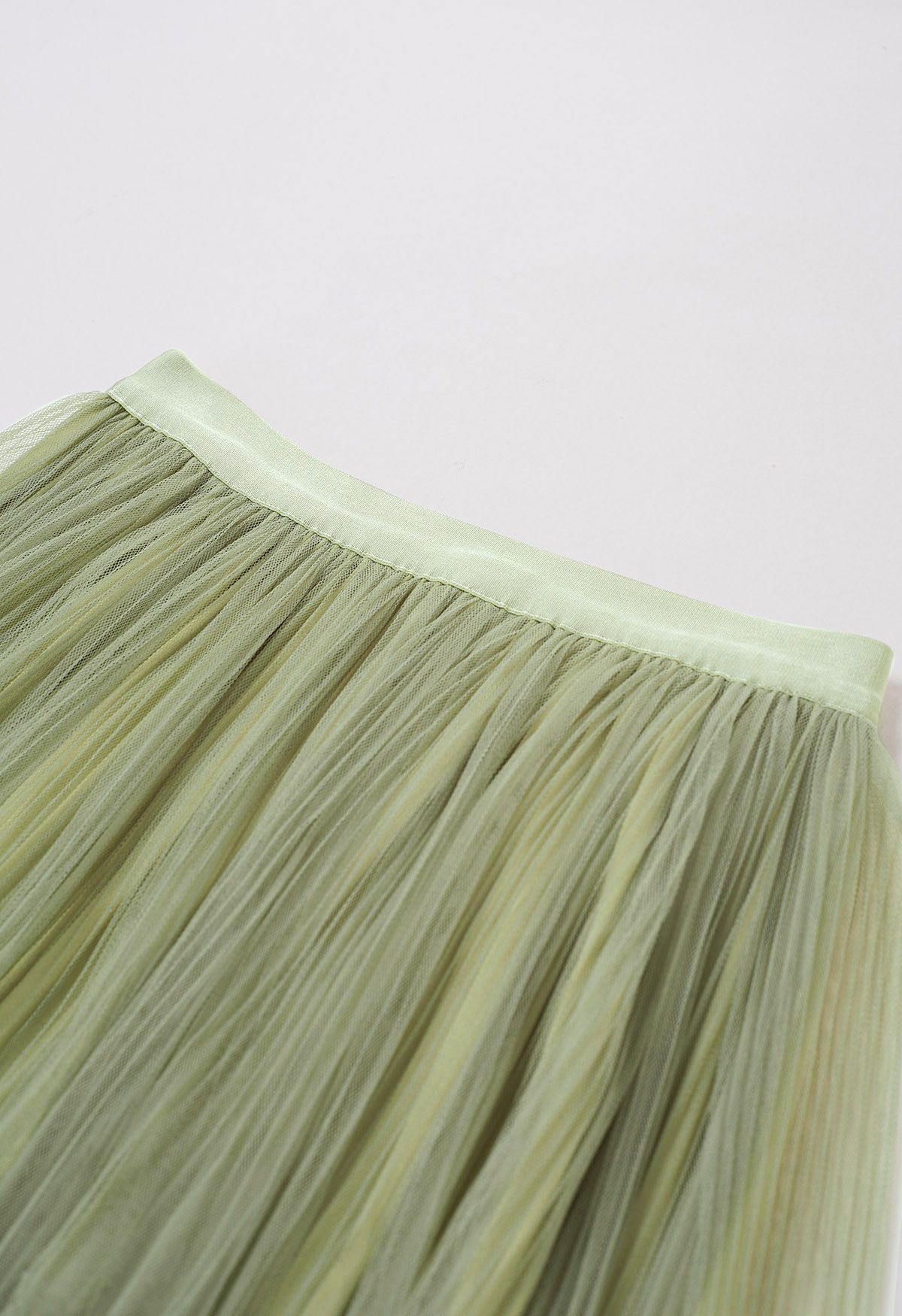 Bowknot Embellished Plisse Tiered Mesh Tulle Skirt in Pistachio