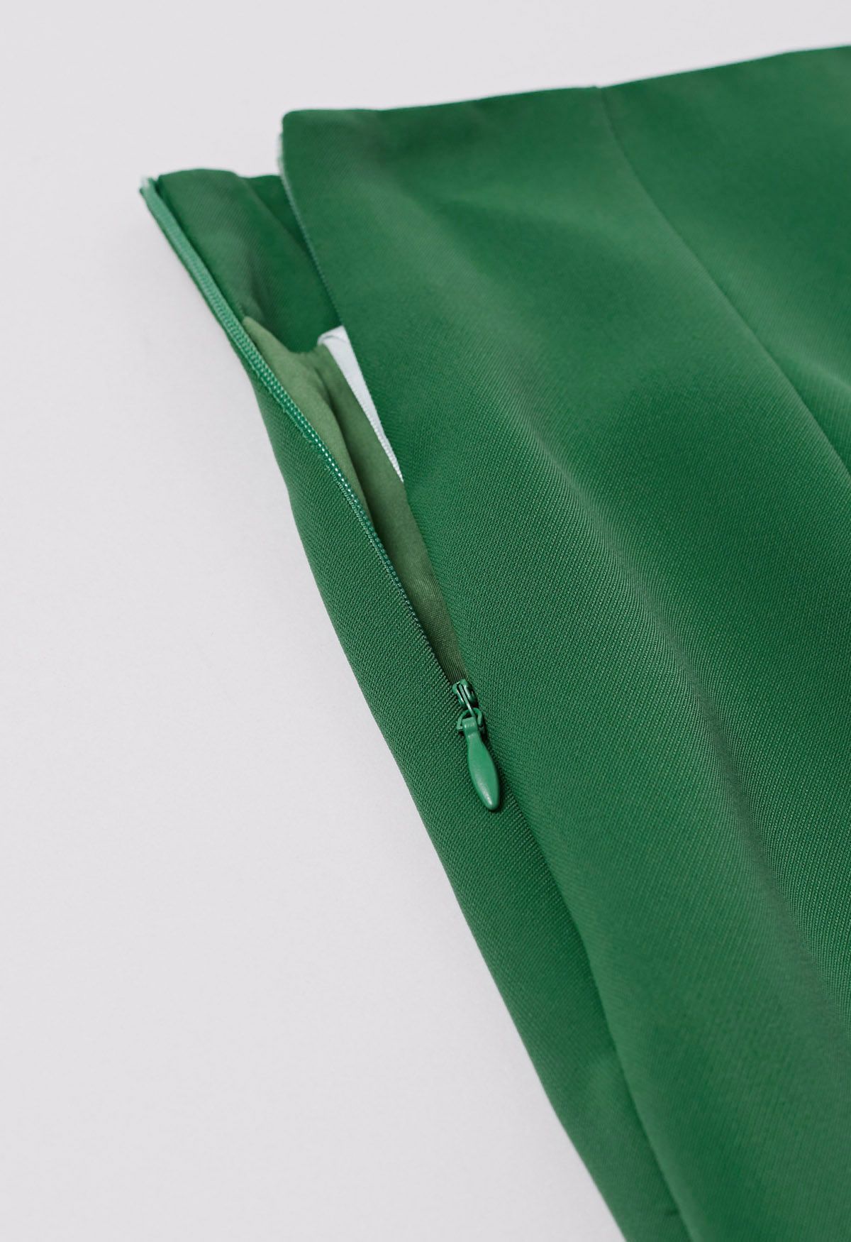 Solid Color Frilling Skirt in Green