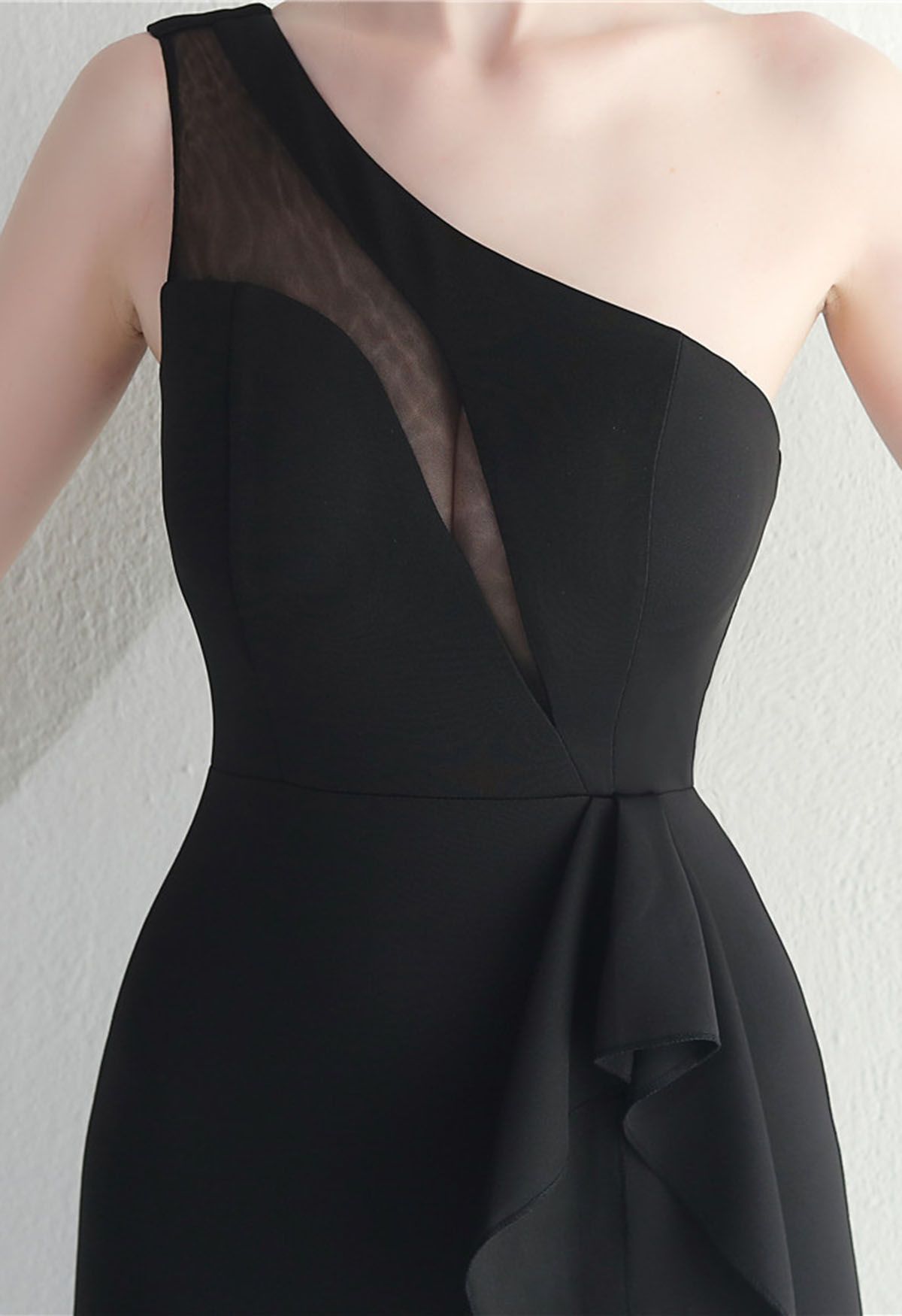 One-Shoulder Mesh Panel Ruffle Split Gown in Black