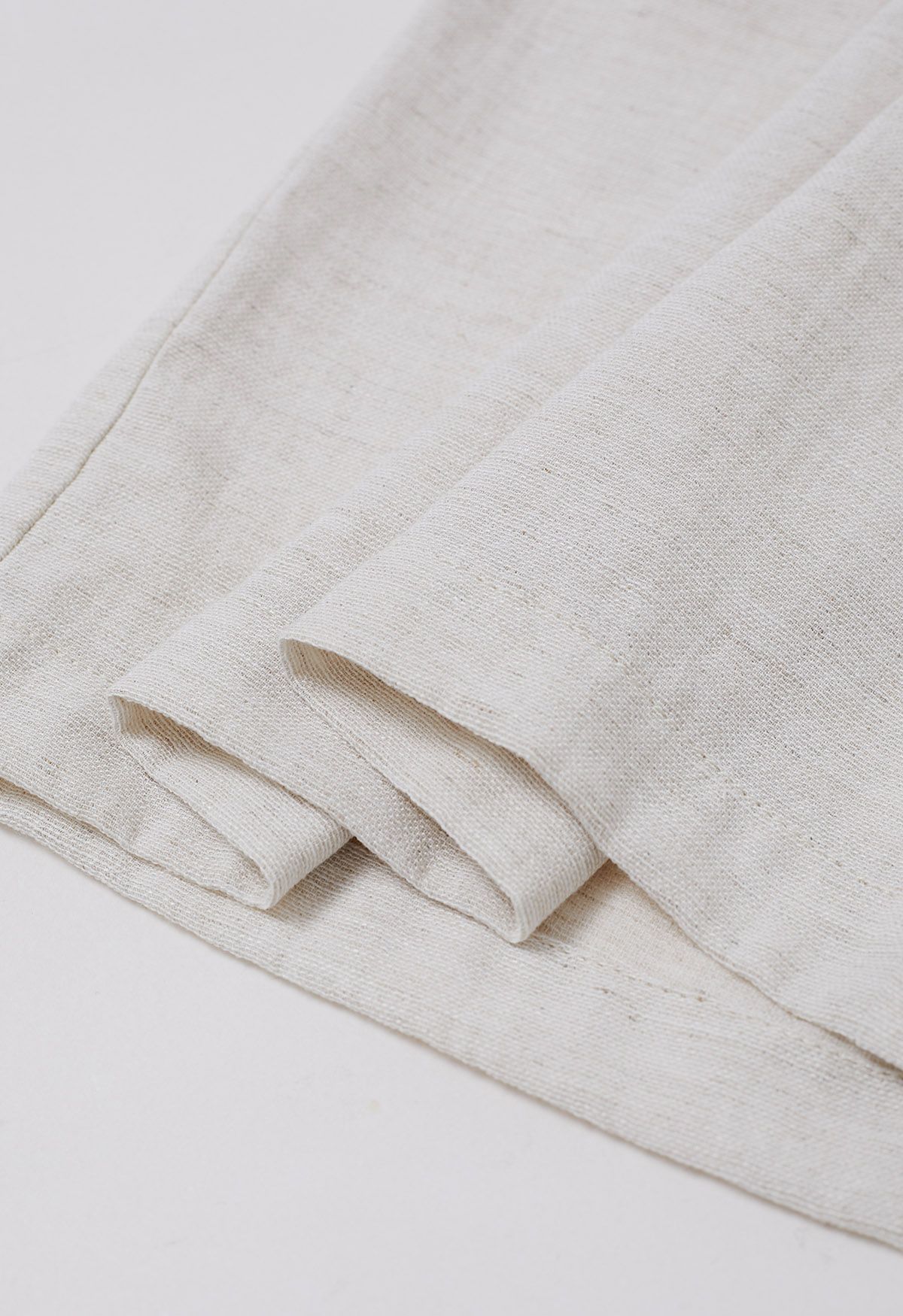 Casual Season Pleated Linen-Blend Pants in Linen