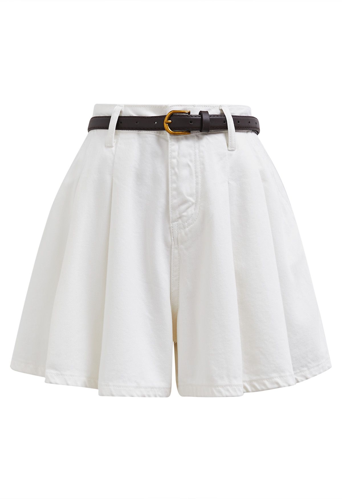 Summer Staple Pleated Belt Denim Shorts in White