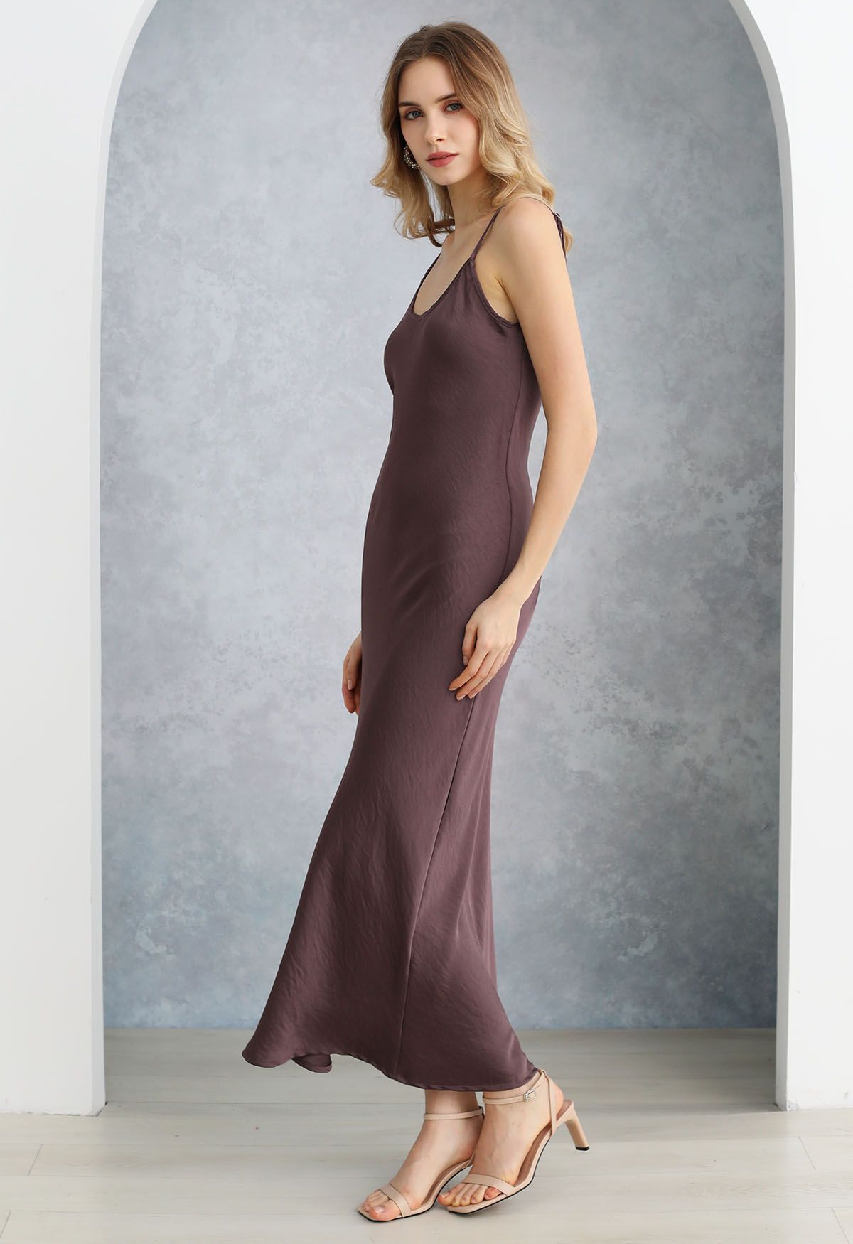 Texture Satin Backless Maxi Dress in Plum