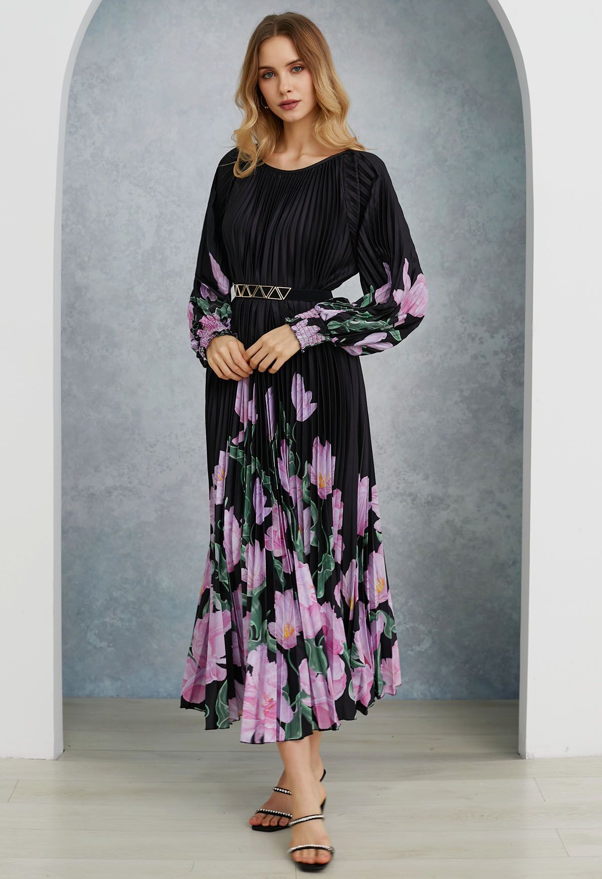 Blossoming Day Watercolor Pleated Maxi Dress in Black