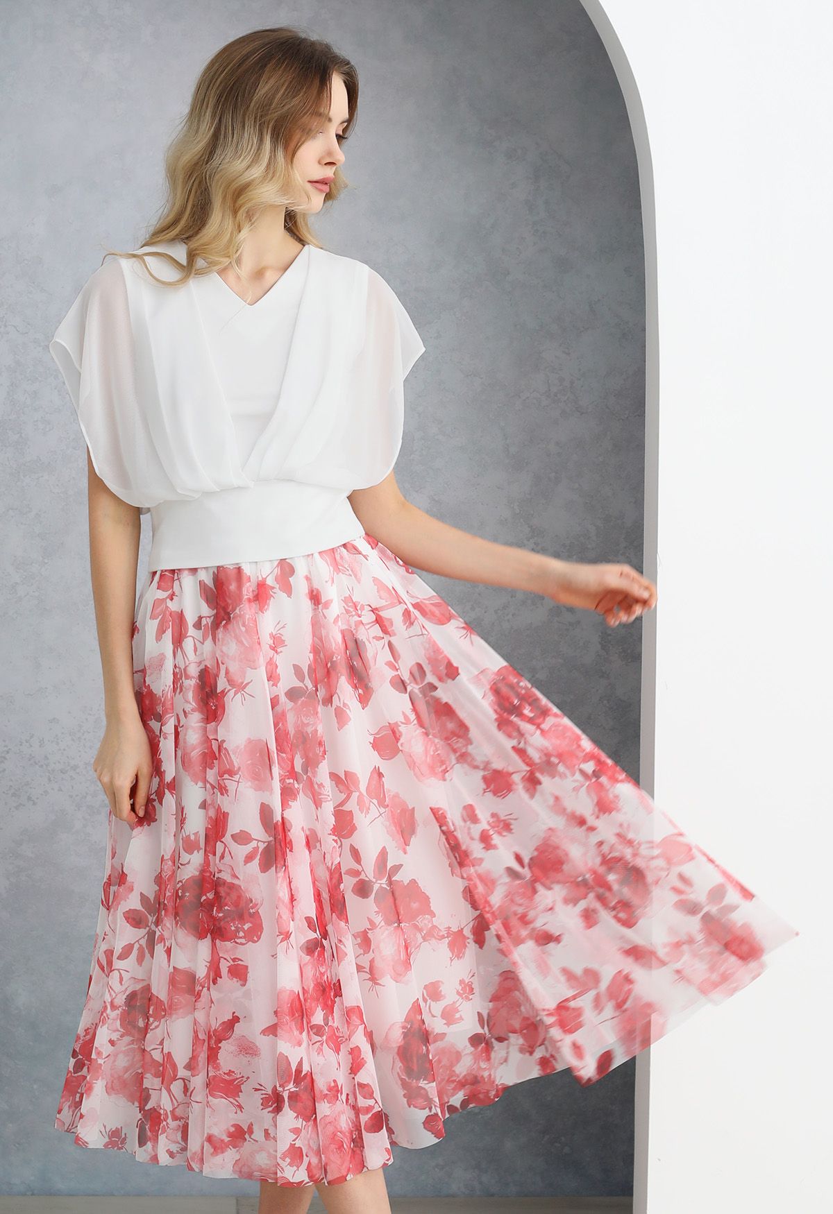 Flourishing Red Floral Mesh Tulle Midi Skirt