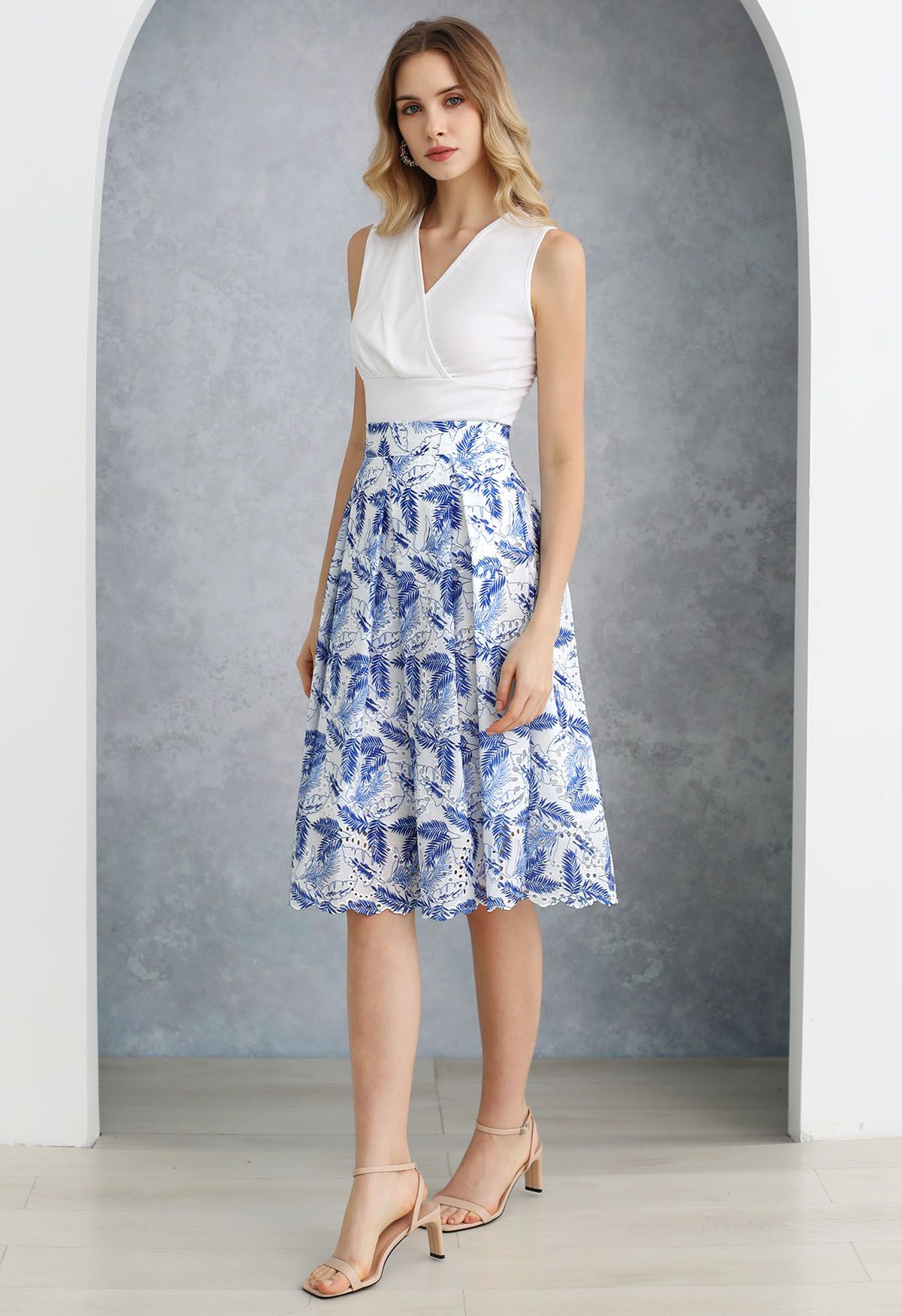 Leaf Embroidered Eyelet Pleated Midi Skirt in Blue