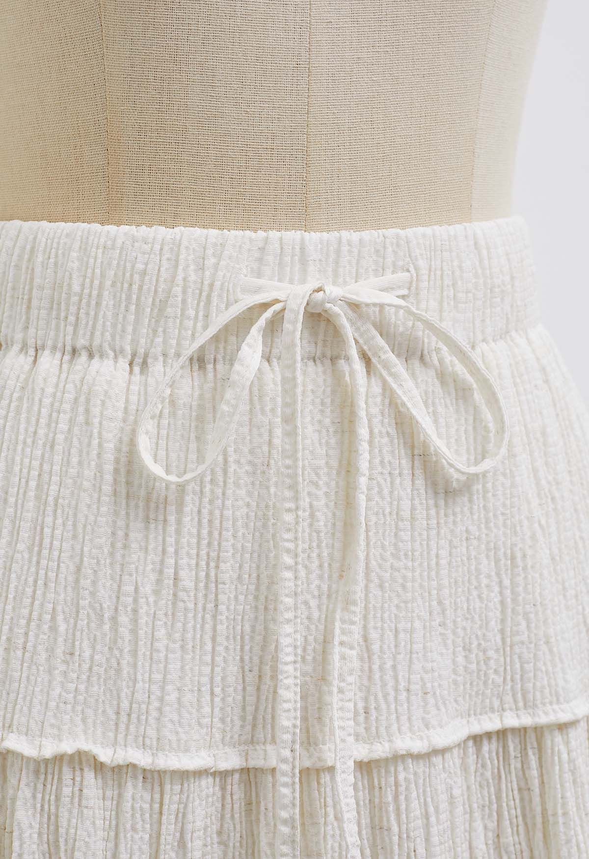 Embossed Texture Drawstring Waist Skater Skirt in Ivory