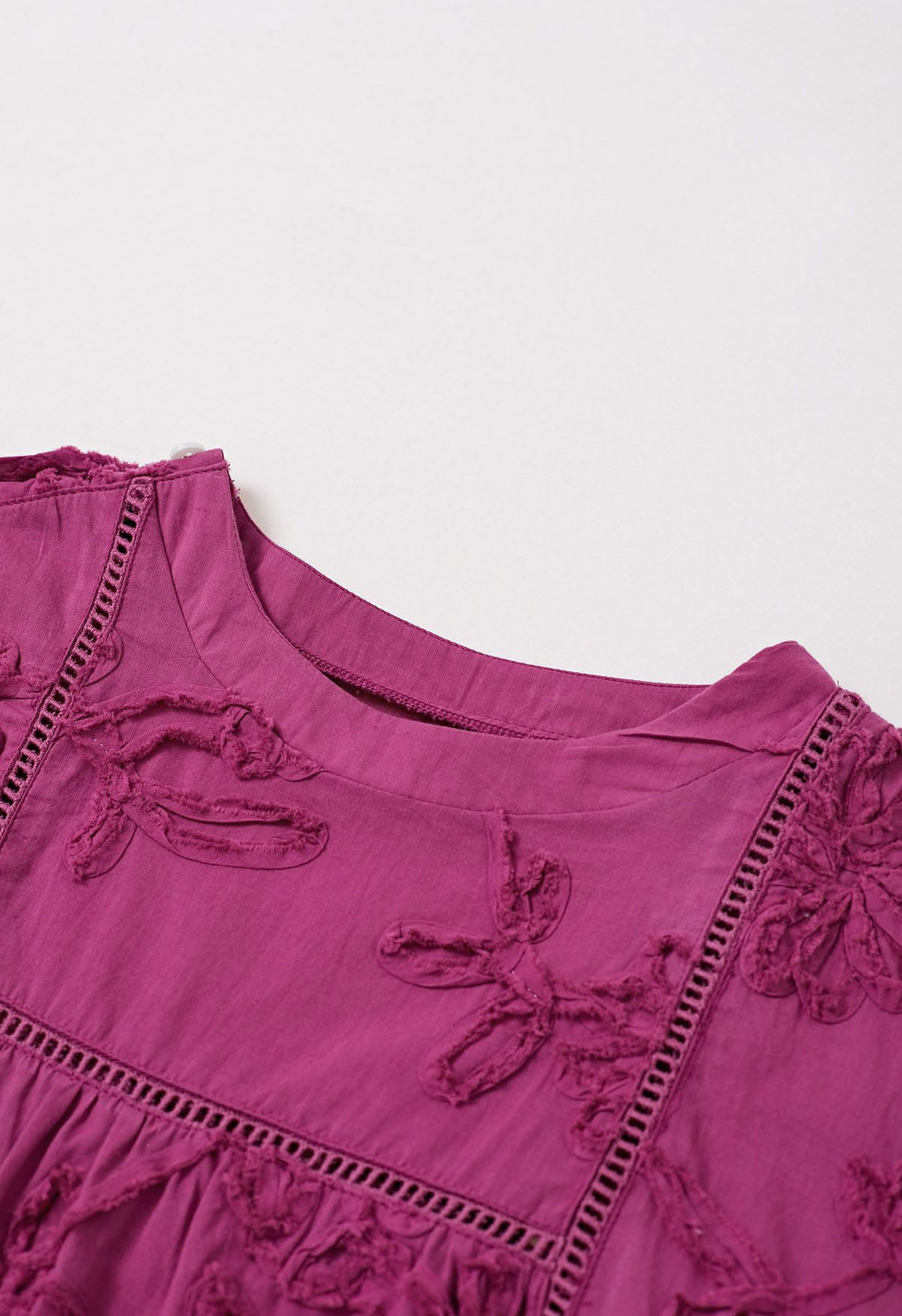 Raw Detail 3D Floral Sleeveless Dolly Top in Magenta