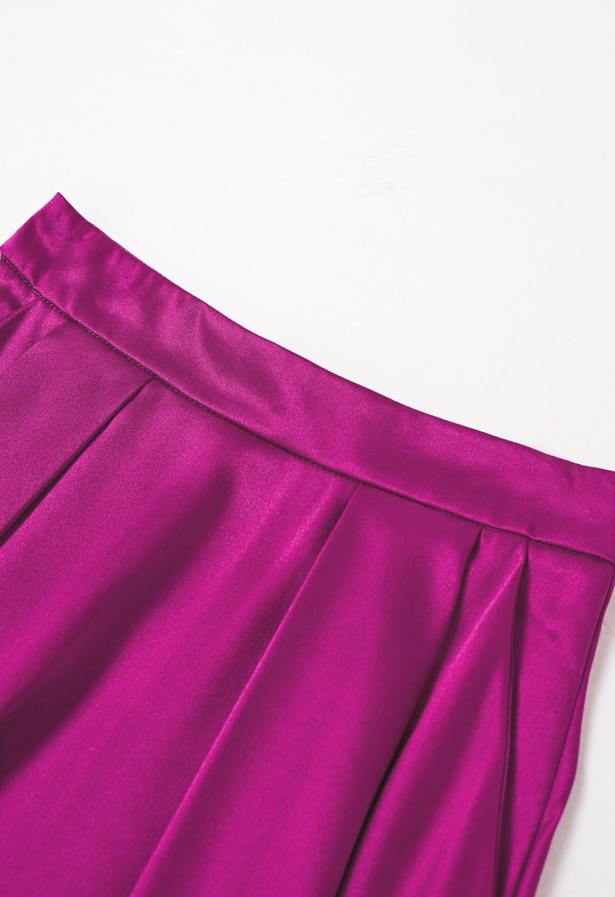 Sleek Side Pocket Pleated Maxi Skirt in Hot Pink