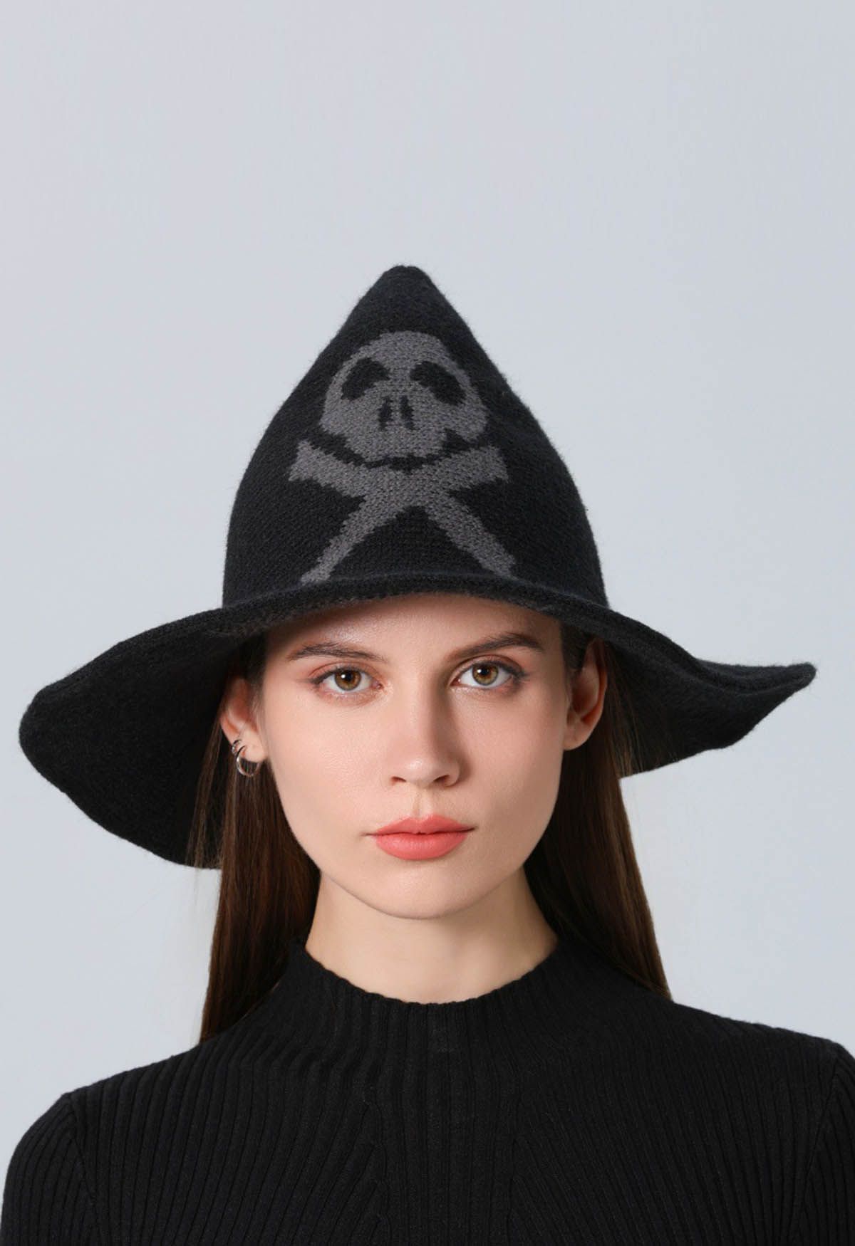 Skull Pattern Wool-Blend Witch Hat in Black