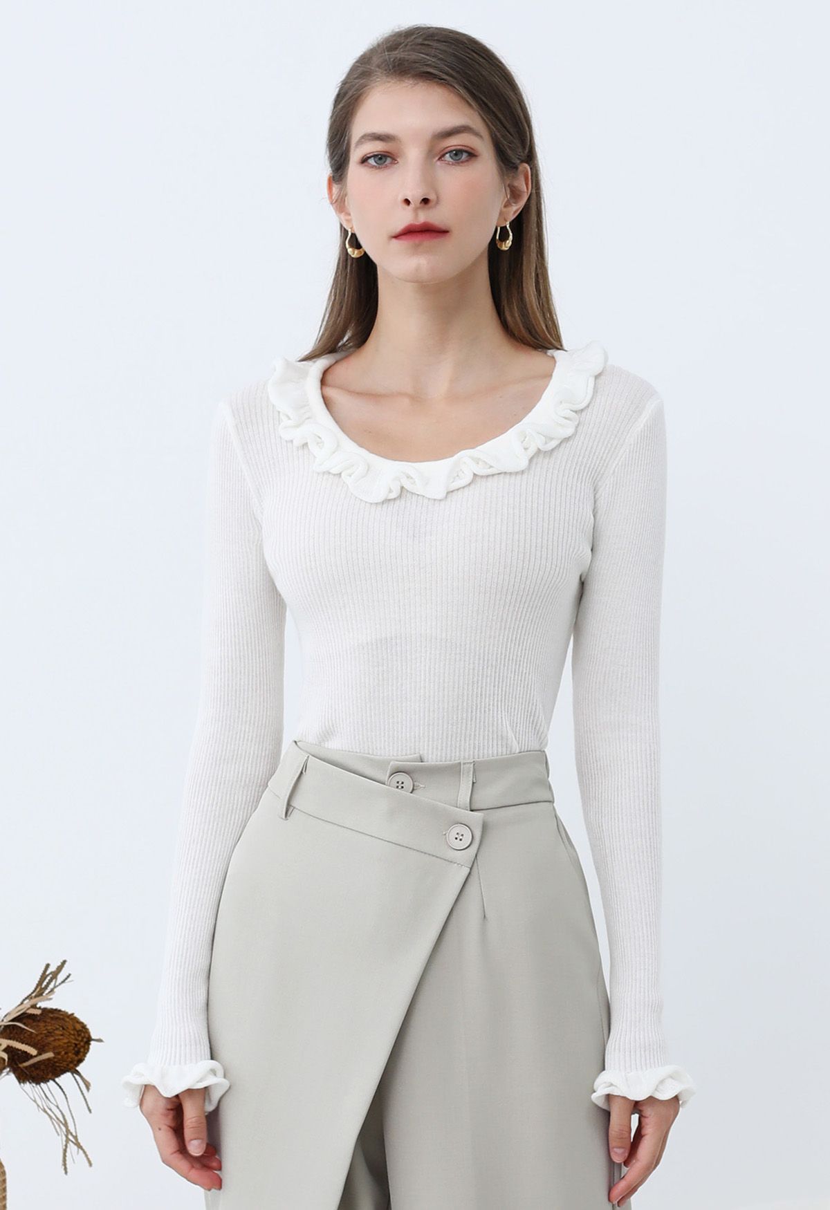 Ruffled Charm Long-Sleeve Ribbed Knit Top in White