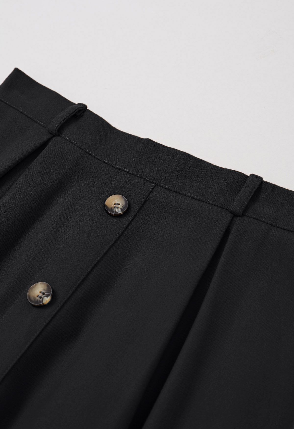 Vintage-Inspired Button Trim Pleated Midi Skirt in Black