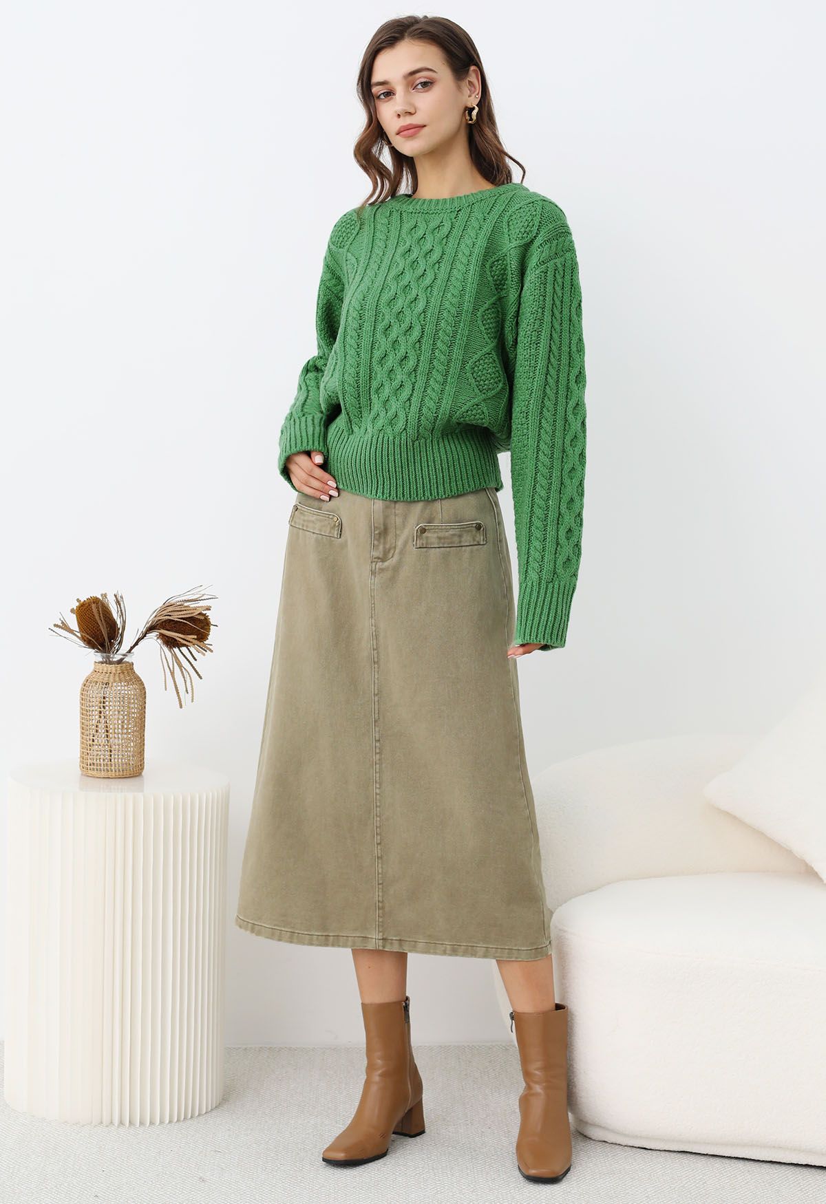 Hug-Me Cable Knit Crewneck Sweater in Green