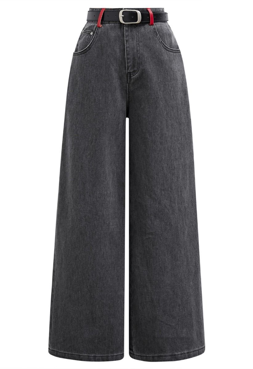 Everyday Chic Belted Straight-Leg Jeans in Smoke