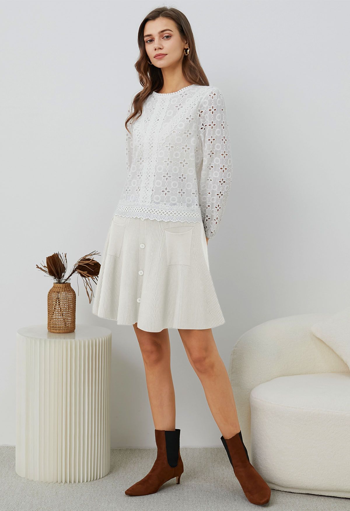 Patch Pockets Button Trim Knit Mini Skirt in White