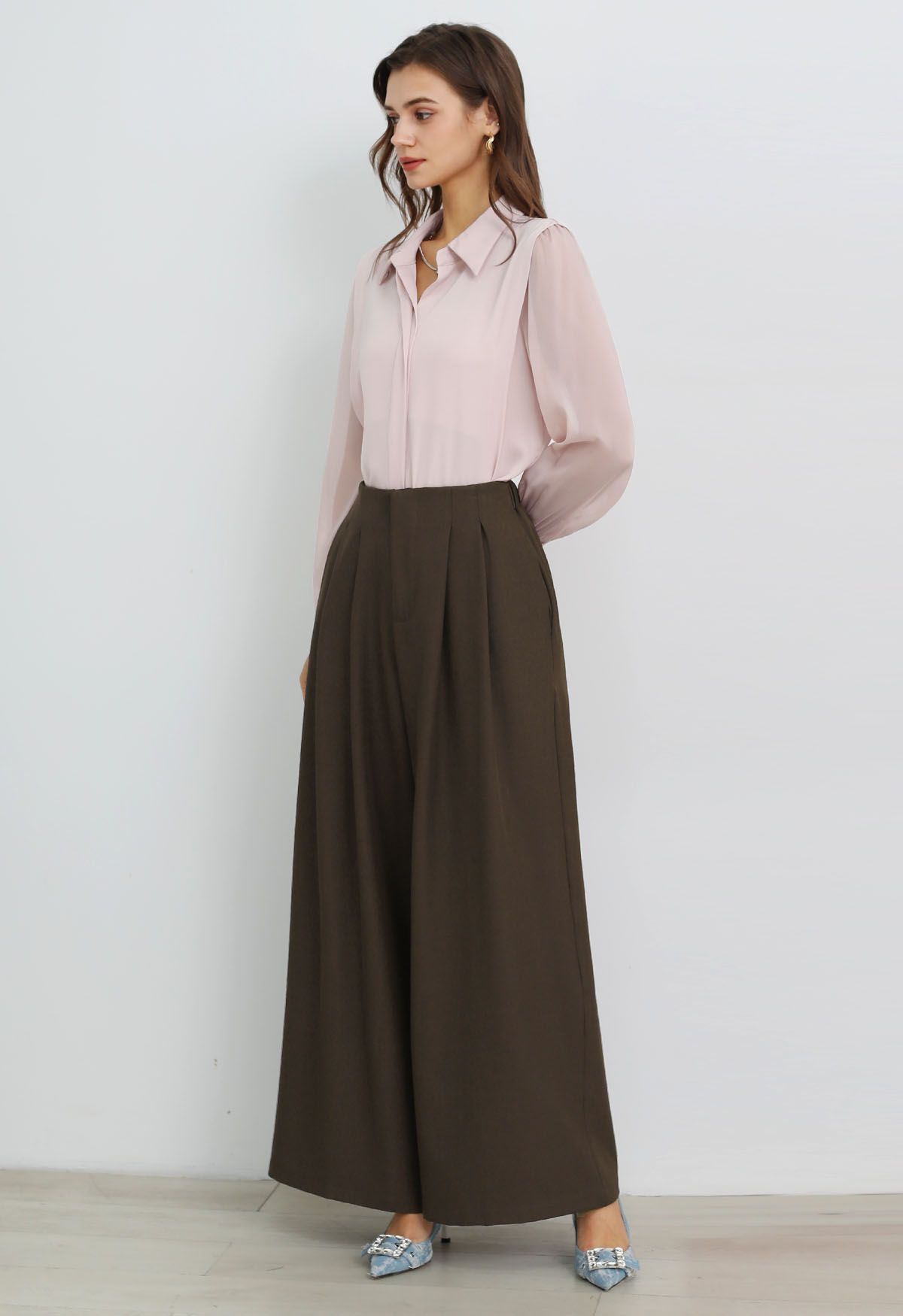 Allure in Motion Elastic Waist Pleats Palazzo Pants in Brown