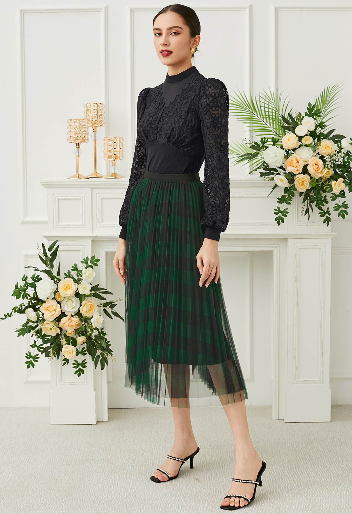 Bold Checks Double-Layered Mesh Midi Skirt in Green