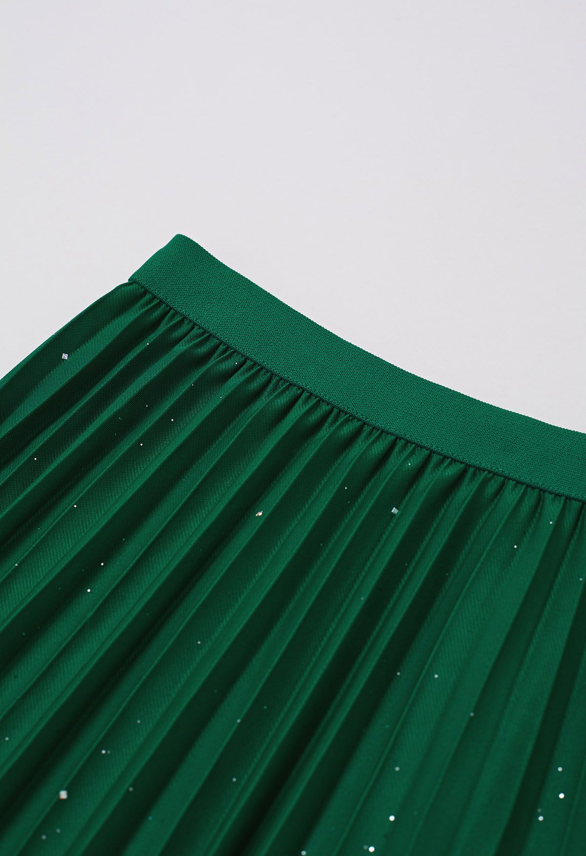 Twinkling Night Pleated Maxi Skirt in Green